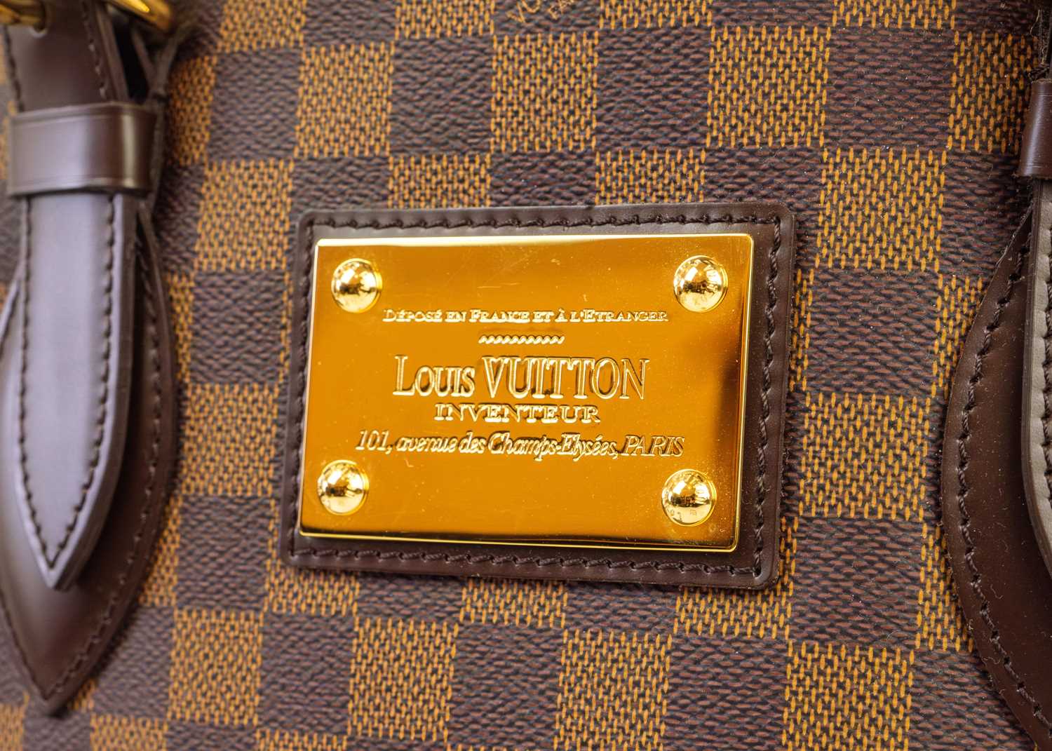 LOUIS VUITTON - A Damier Ebene Hampstead GM bag. - Image 5 of 5