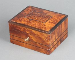 A figured walnut crossbanded trinket box with hinged lid, the interior fitted a tray, 9cm h x 16cm w