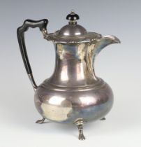 A baluster silver hot water jug and coffee pot with ebony mounts Sheffield 1909, 629 grams gross