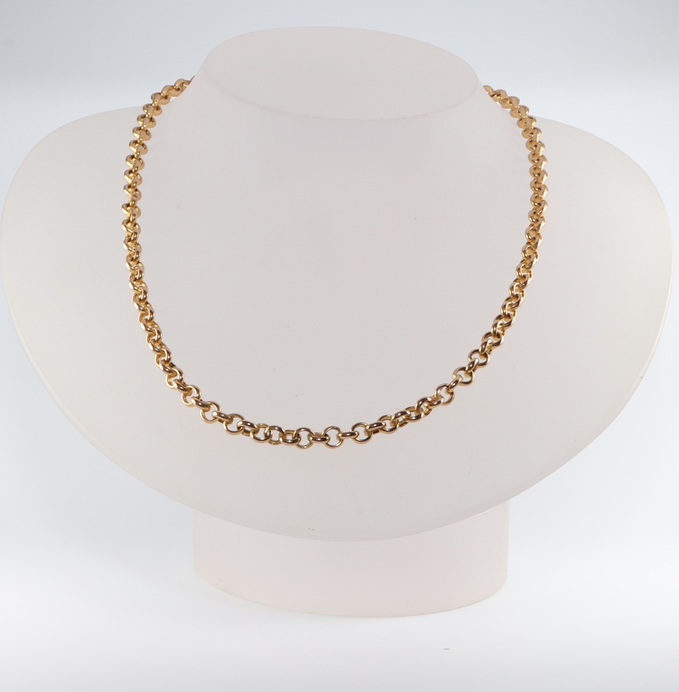 A yellow metal 9k belcher necklace 40cm, 4.9 grams