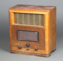 A large Marconi 559 valve radioThe top is scratched