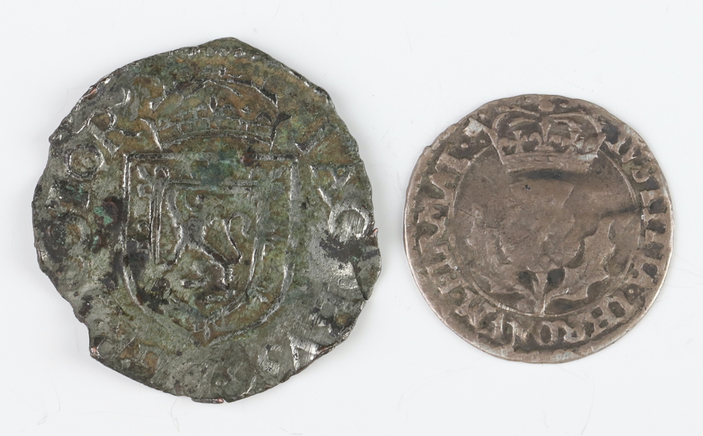 A silver sixpence of Queen Elizabeth I, third/fourth issue, dated 1566, two Scottish hammered silver - Image 4 of 6