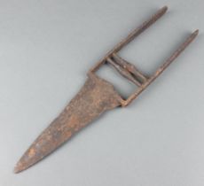An Indian Katar (push) dagger with 22cm blade (some corrosion) The hand grip has a width of 8cm.