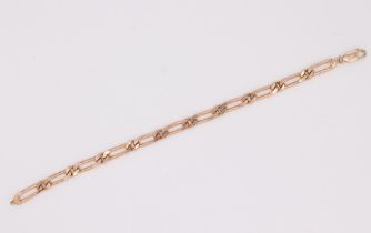 A 9ct yellow gold flat link bracelet 20cm, 15.2 grams