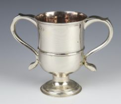 A George III 2 handle silver cup with S scroll handles, Newcastle 1804, 444 grams, 15cm