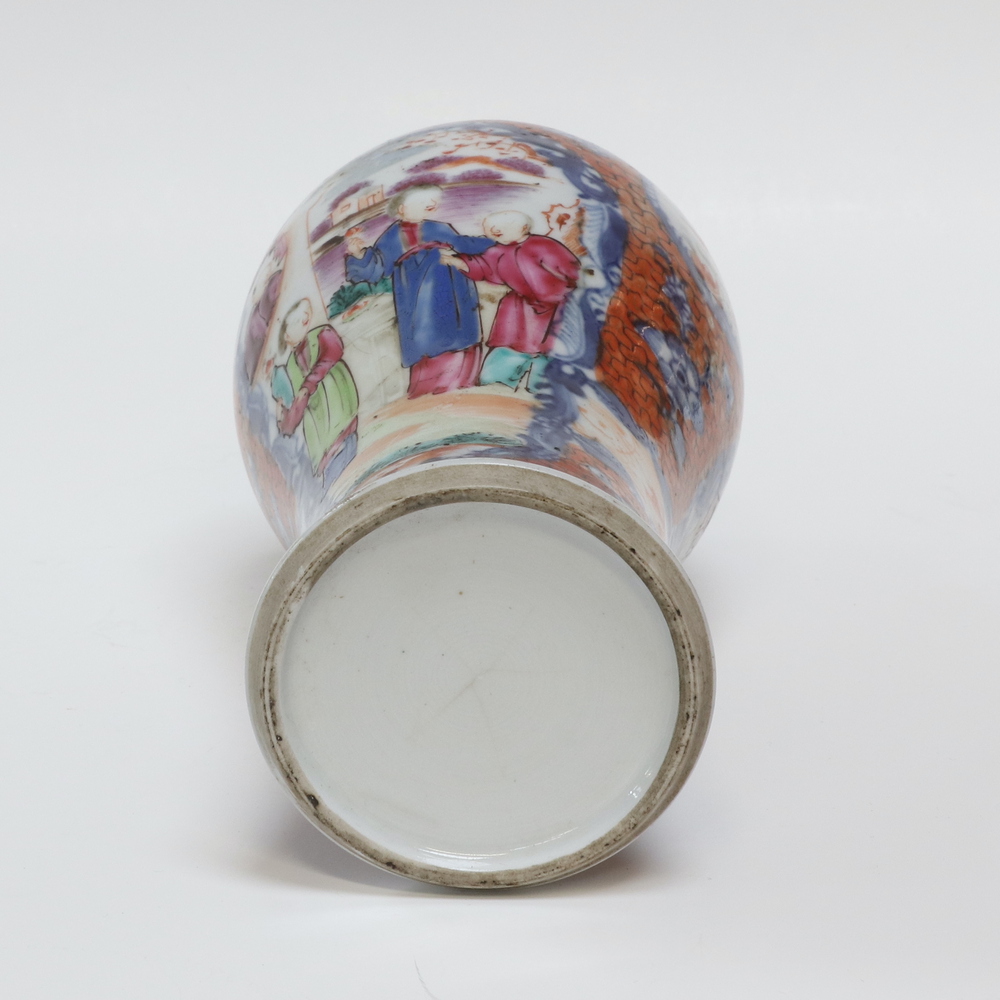 An 18th Century Chinese baluster shaped vase with panel decoration of courtly figures 19cm - Image 13 of 13