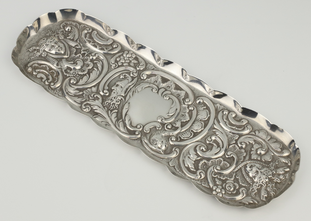 A Victorian repousse silver rounded rectangular pin tray, London 1896, 21cm, 74 grams