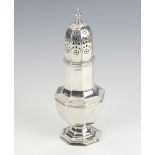 An Edwardian octagonal silver sugar shaker Chester 1907 18cm, 137 grams