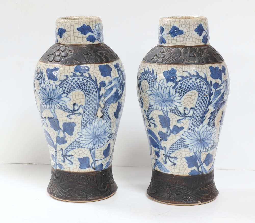 A pair of Japanese crackle glazed vases decorated dragons 25cm - Image 5 of 7