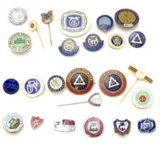 Trade Union Interest: a quantity of assorted badges, pins, etc. to include Chemical Workers Union (