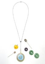 A quantity of assorted jewellery to include stick pins,, hardstone roundels, pendants etc include an