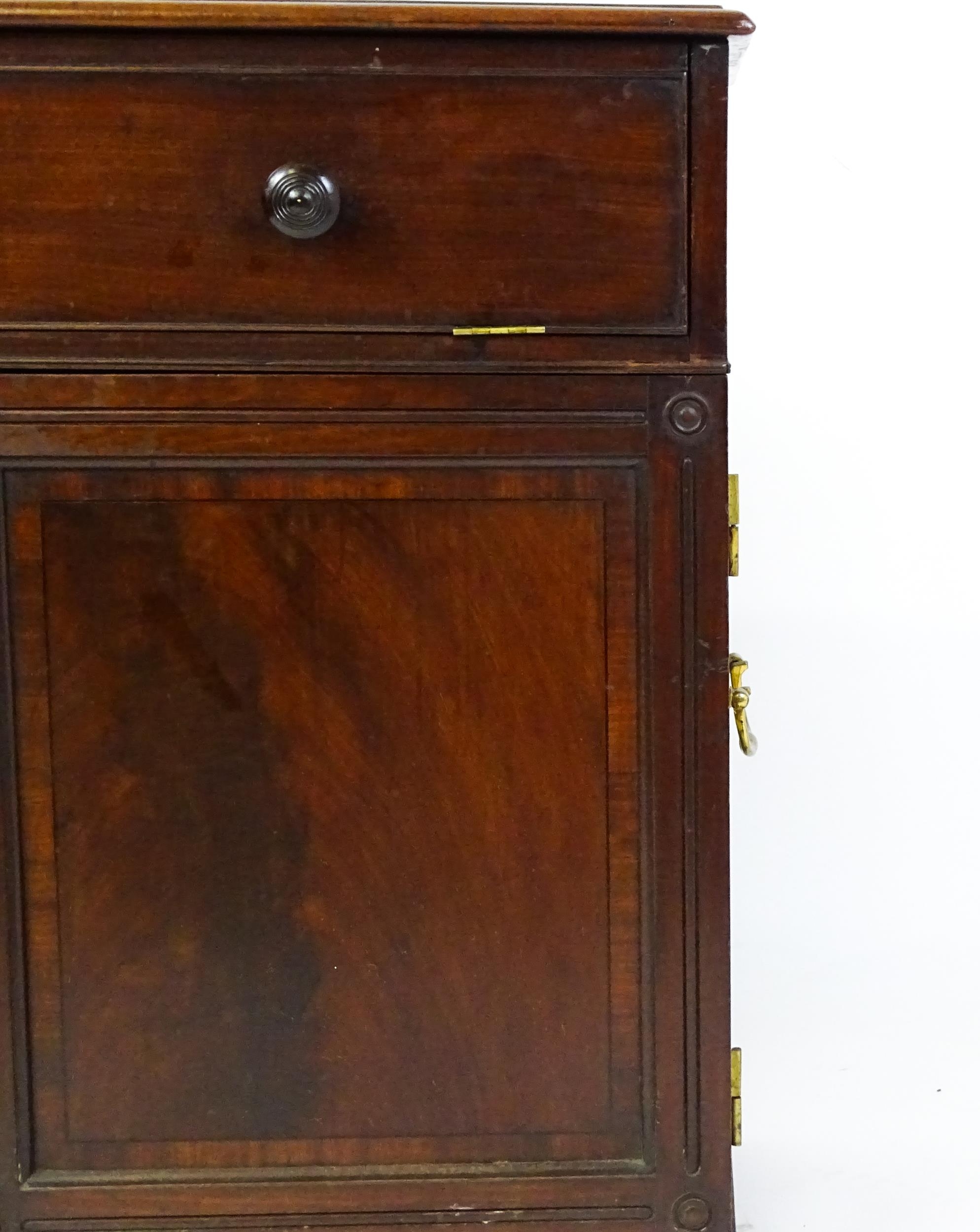 A Georgian mahogany campaign washstand with a mirror to the interior and sections for internal - Image 10 of 11