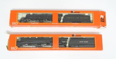 Toys - Model Train / Railway Interest : Two scale model Rivarossi HO gauge locomotives comprising