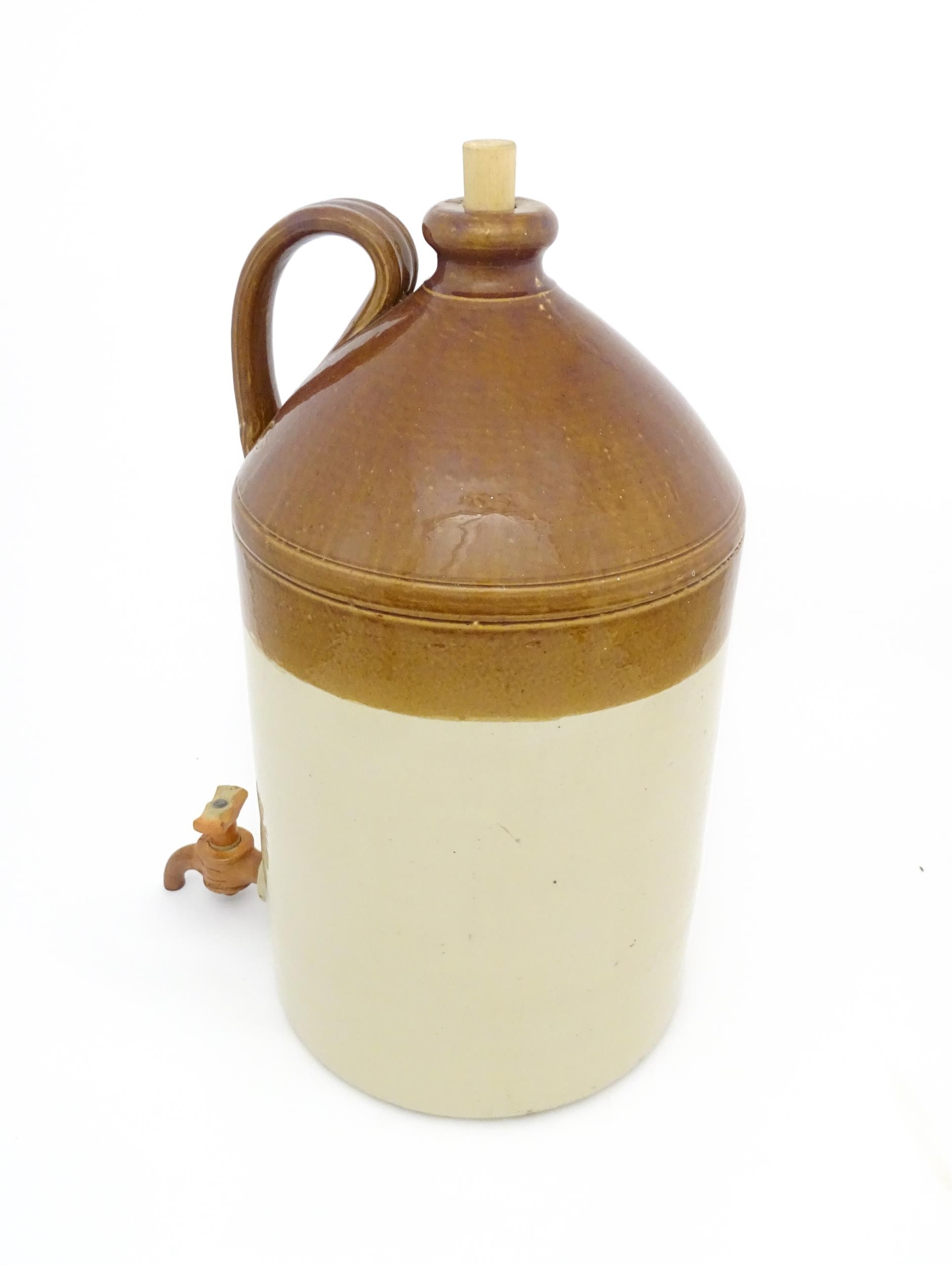 A large Victorian Doulton & Co. Lambeth stoneware two tone cider flagon with Doulton Lambeth - Image 4 of 11