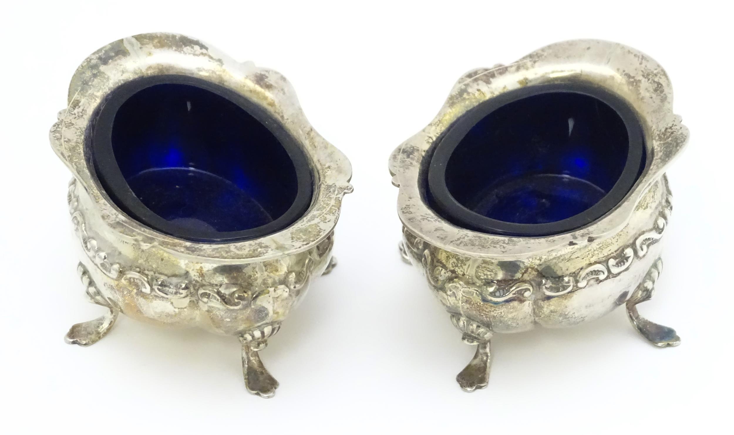 A pair of silver salts with blue glass liners, hallmarked Birmingham 1908, maker John Nowill & Sons. - Image 6 of 10