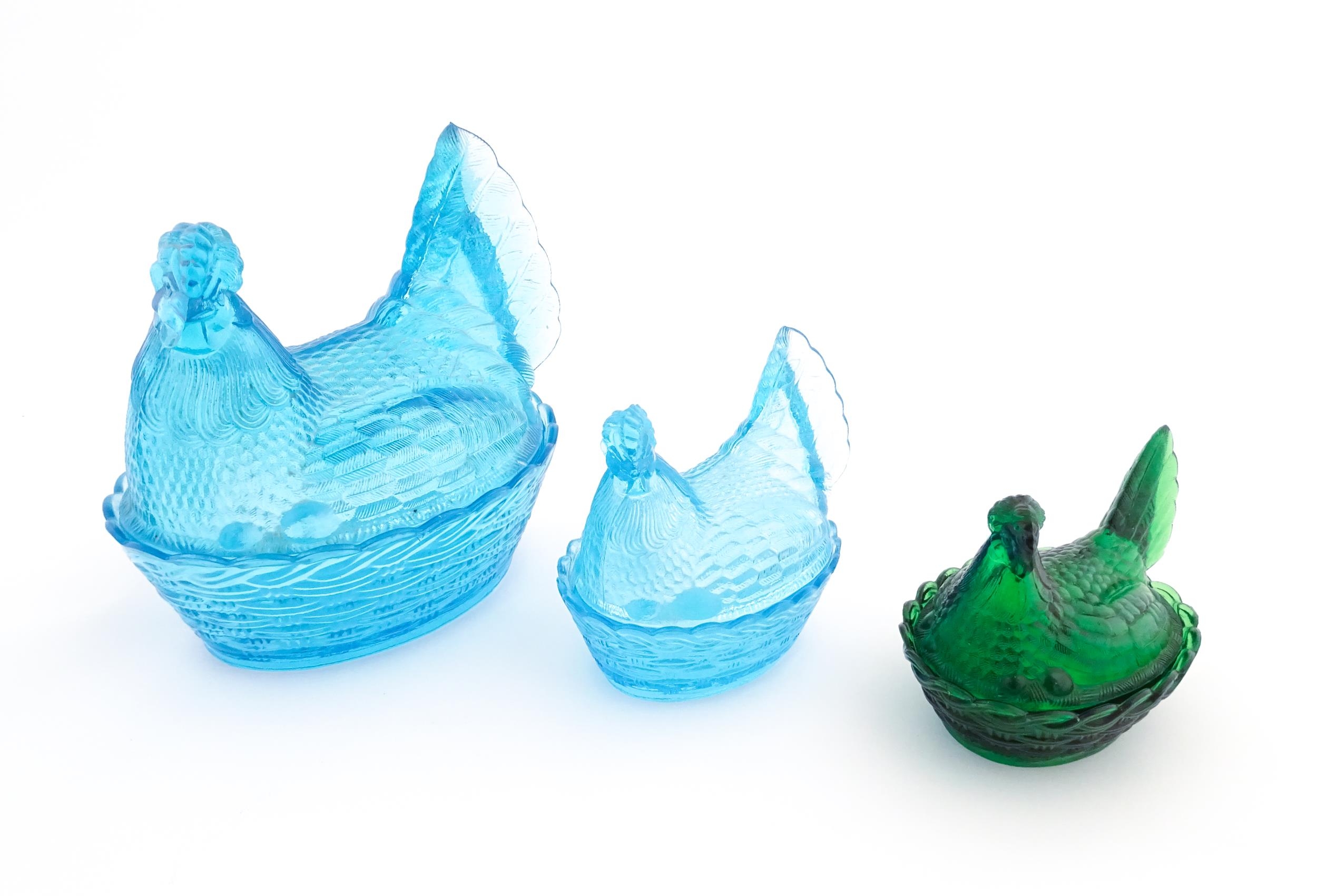 Three 20thC glass hen on nest egg containers, comprising two blue and one green. Largest approx. 8 - Image 3 of 9