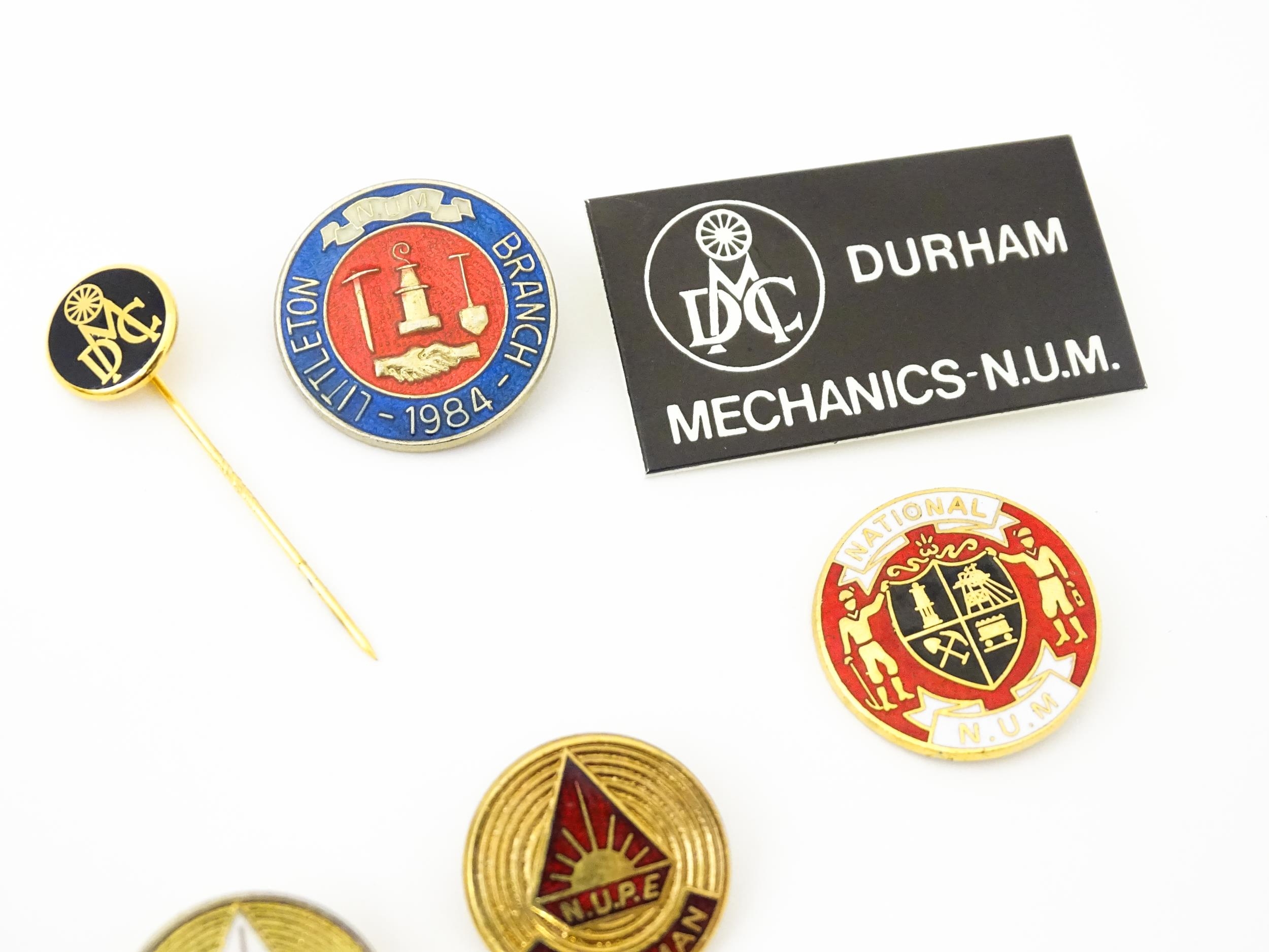 Trade Union Interest: a quantity of assorted badges, pins, etc. to include National Union of - Image 8 of 9