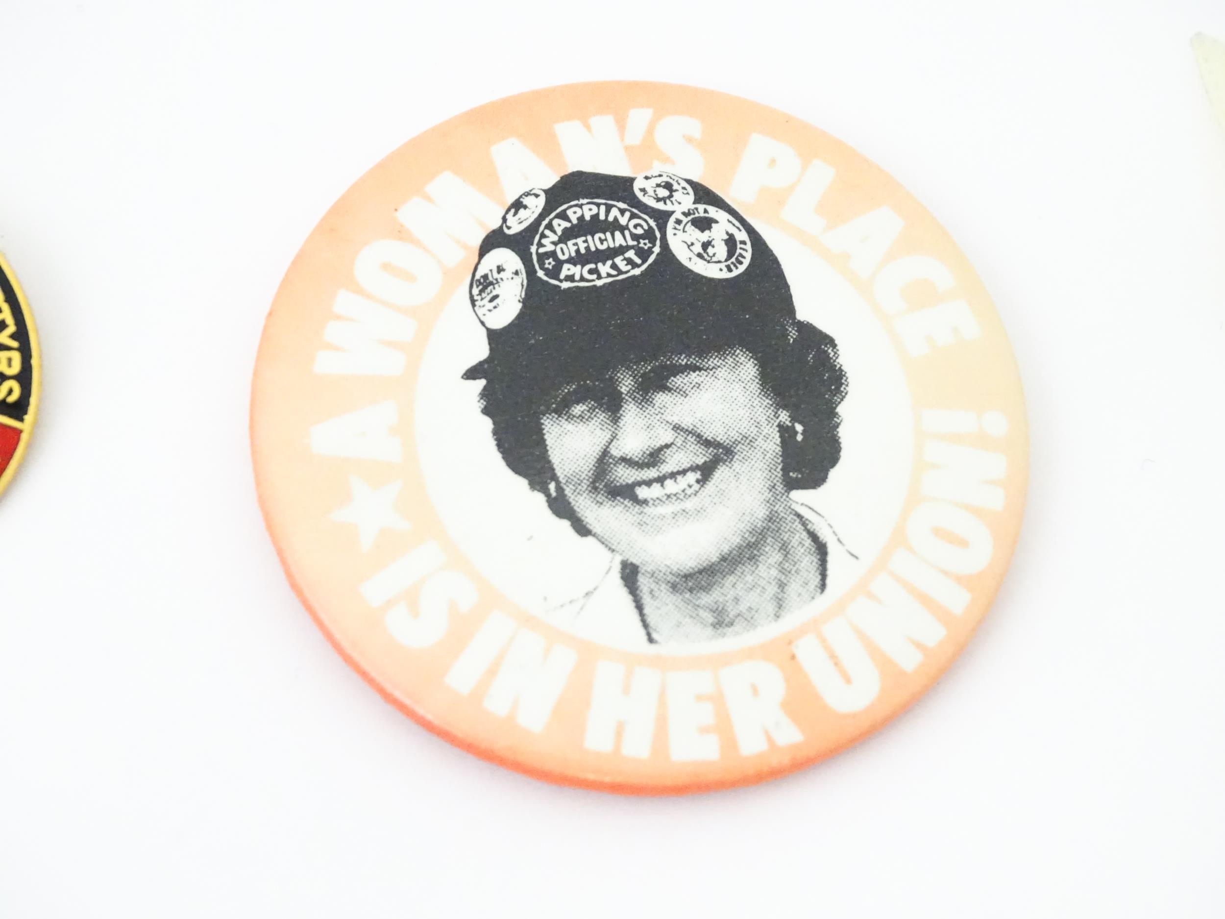 Trade Union Interest: a quantity of assorted badges, pins, etc. to include GCHQ Trade Unions, - Image 10 of 12