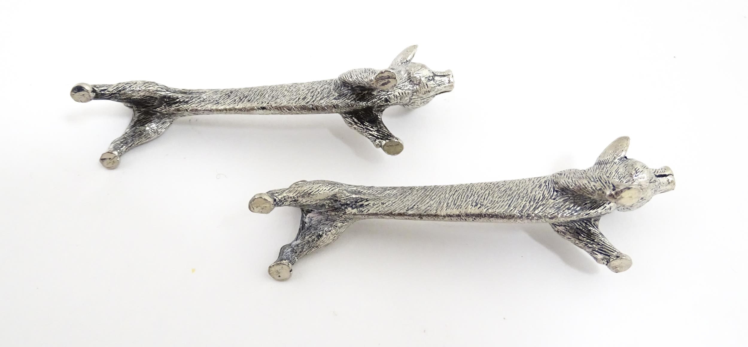 Three pairs of 20thC silver plate novelty knife rests modelled as hares, foxes and boars. Approx. - Image 11 of 15