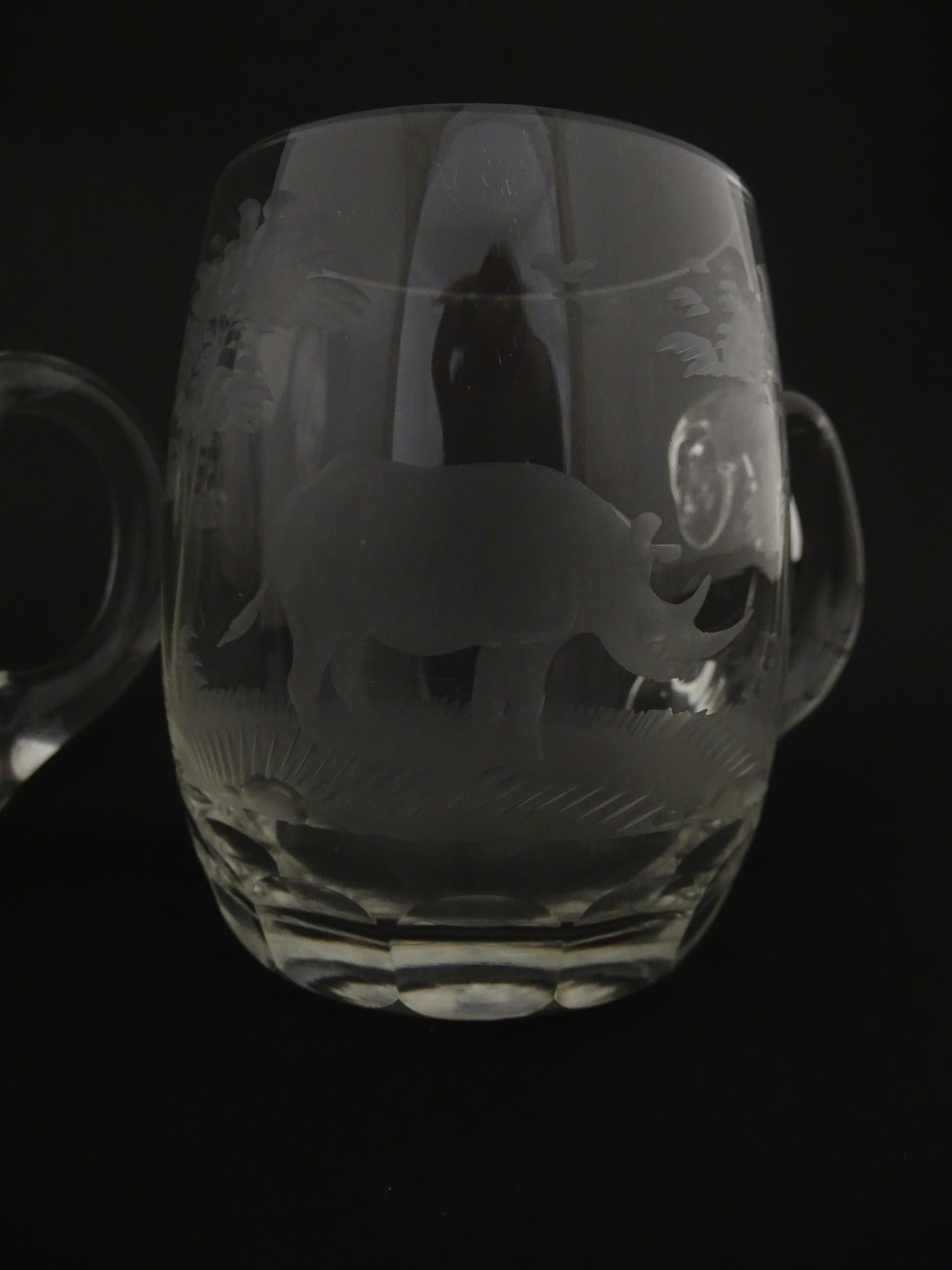 Seven Rowland Ward pint mugs / glasses with engraved Safari animal detail. Unsigned. Approx. 4 1/ - Image 19 of 26