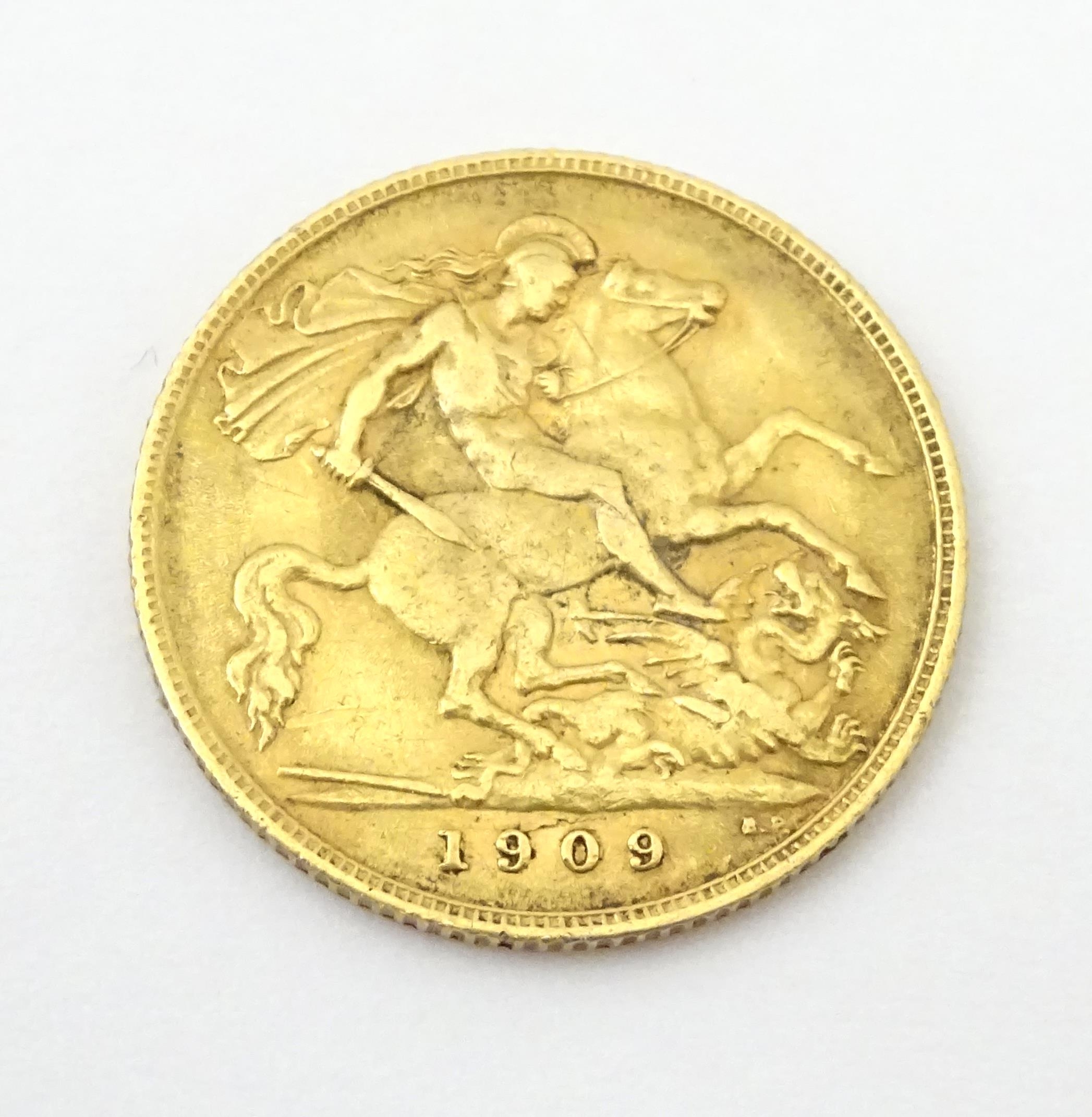 Coin: An Edward VII 1909 gold half sovereign (3.9g) Please Note - we do not make reference to the - Image 5 of 5