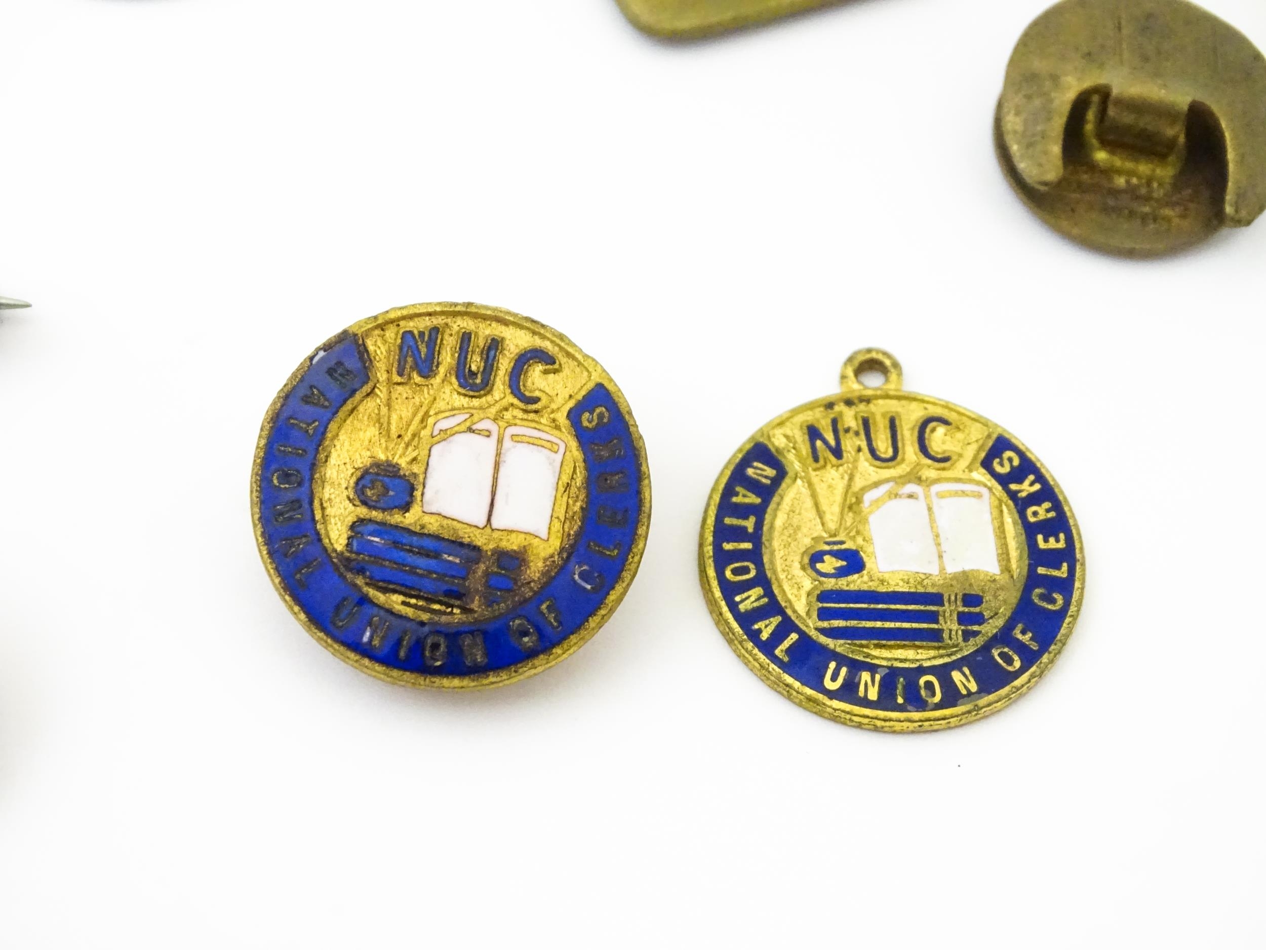 Trade Union Interest: a quantity of assorted badges, pins, etc. to include Post Office Engineering - Image 11 of 12