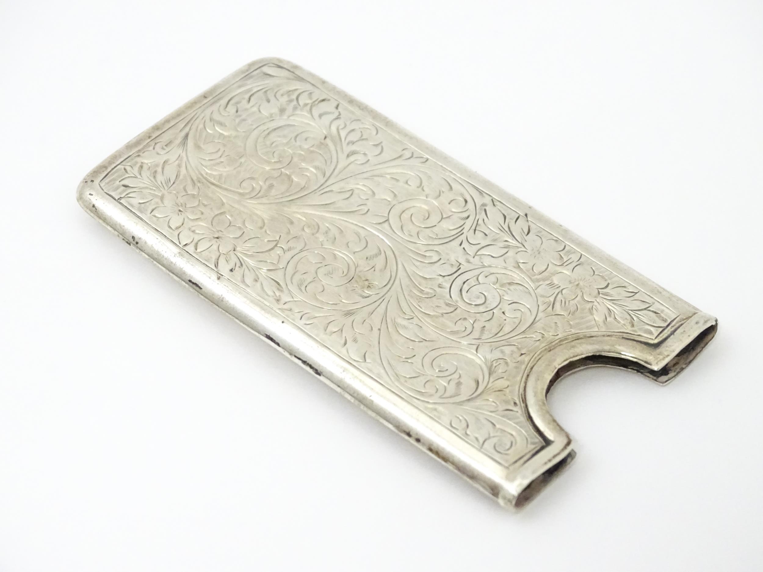 A silver card case with engraved decoration, hallmarked Birmingham c. 1906, maker George Bowen & - Image 2 of 6
