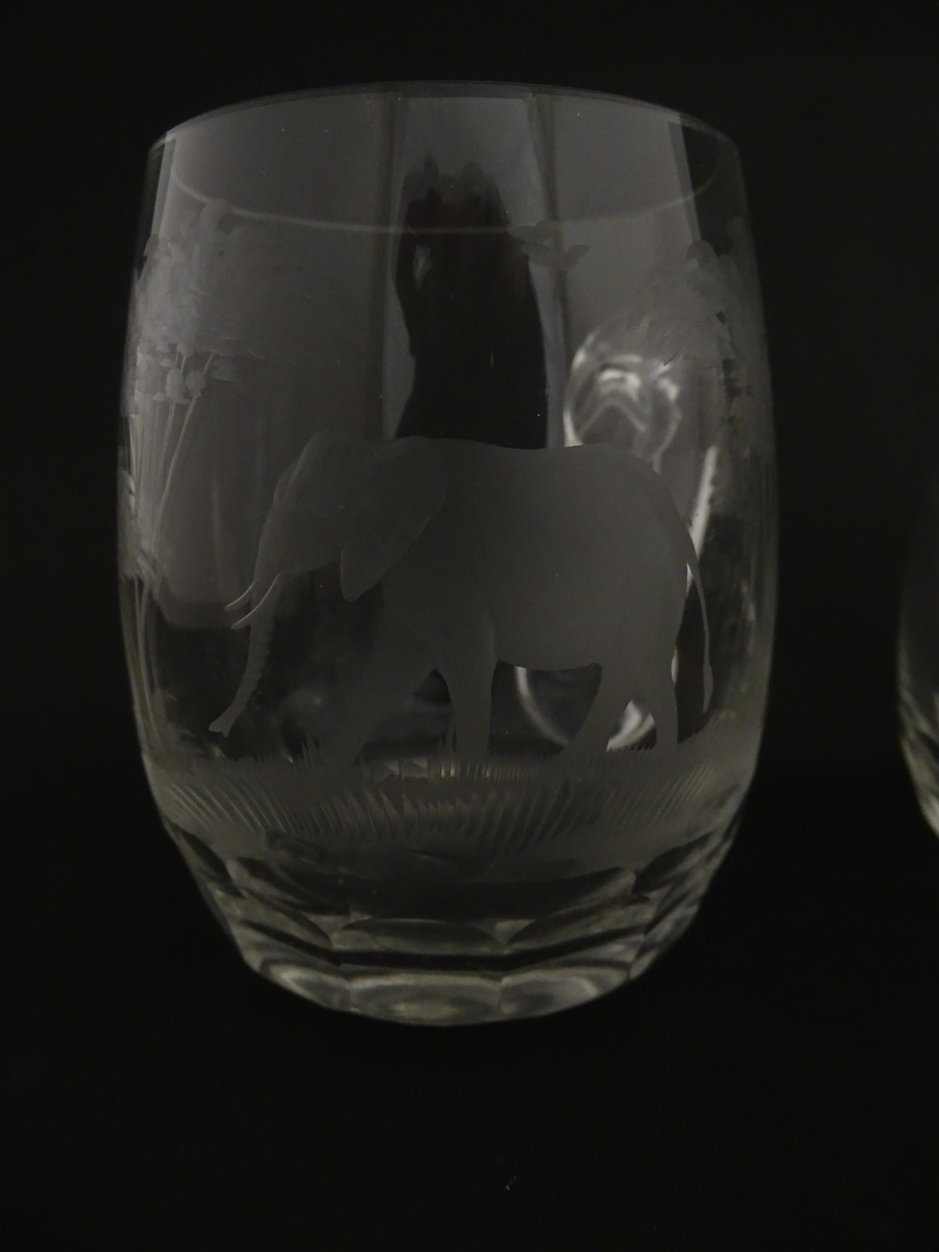 Seven Rowland Ward pint mugs / glasses with engraved Safari animal detail. Unsigned. Approx. 4 1/ - Image 21 of 26