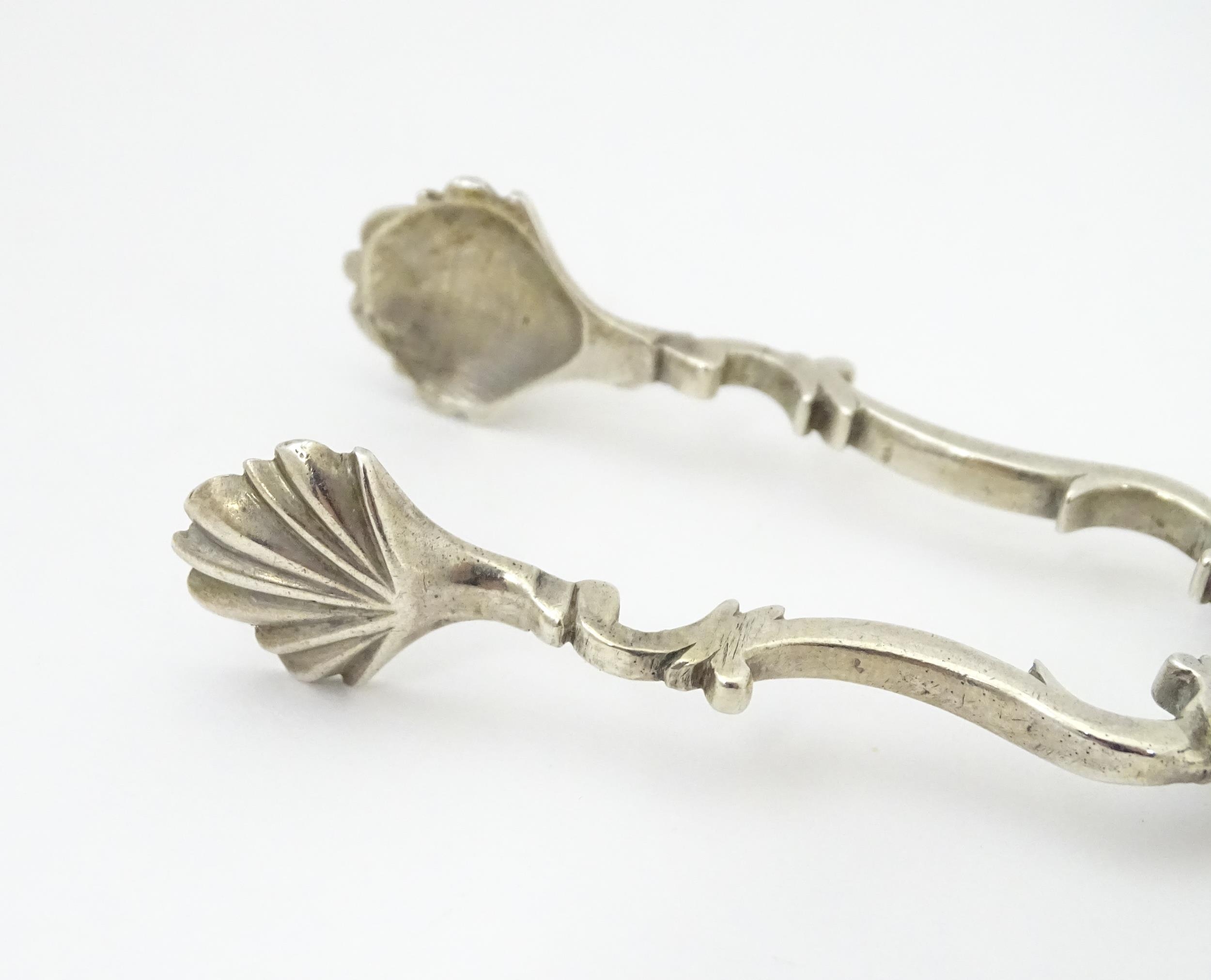 18thC silver sugar nips, maker Henry Plumpton c.1761. 5" long Please Note - we do not make reference - Image 2 of 8