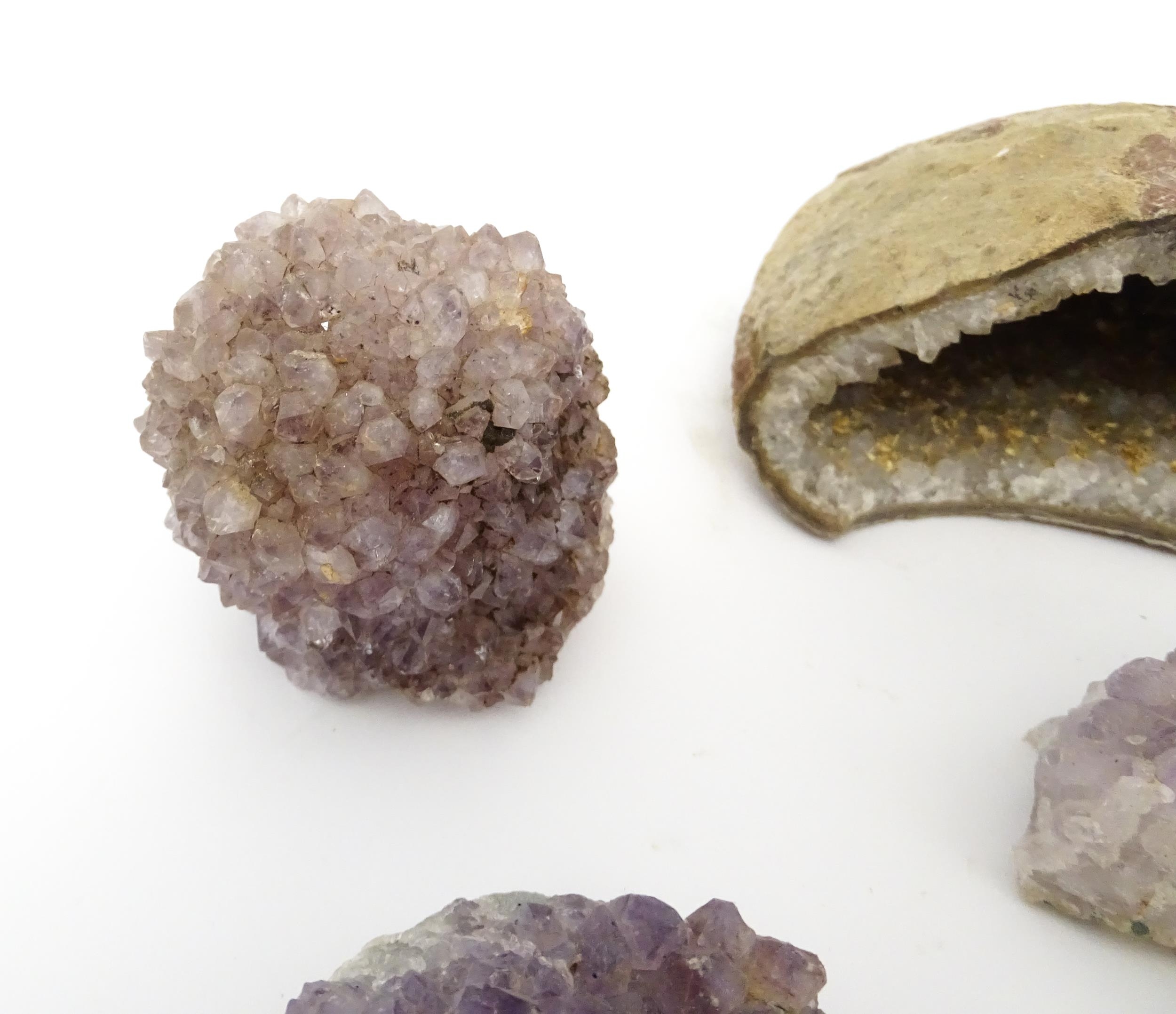 Natural History / Geology Interest: A quantity of amethyst hardstone specimens / geodes. Largest - Image 5 of 12