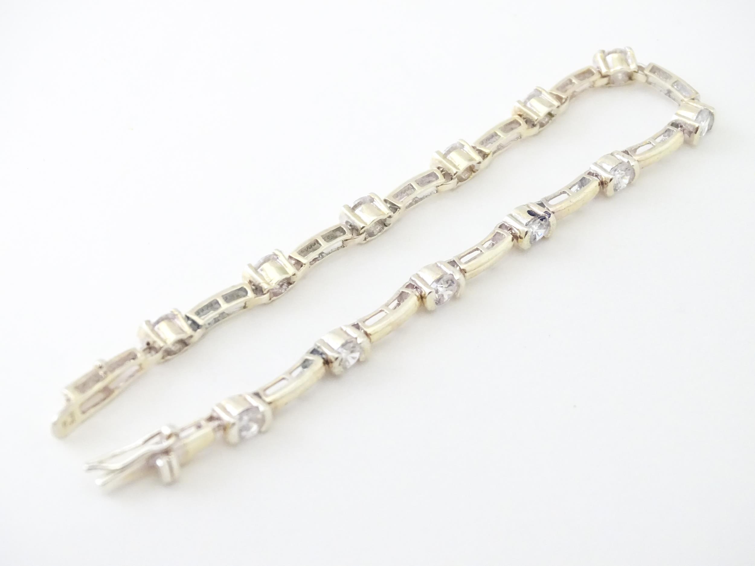 A .925 Silver bracelet set with cubic zirconia. Approx 7 1/2" long Please Note - we do not make - Image 6 of 9