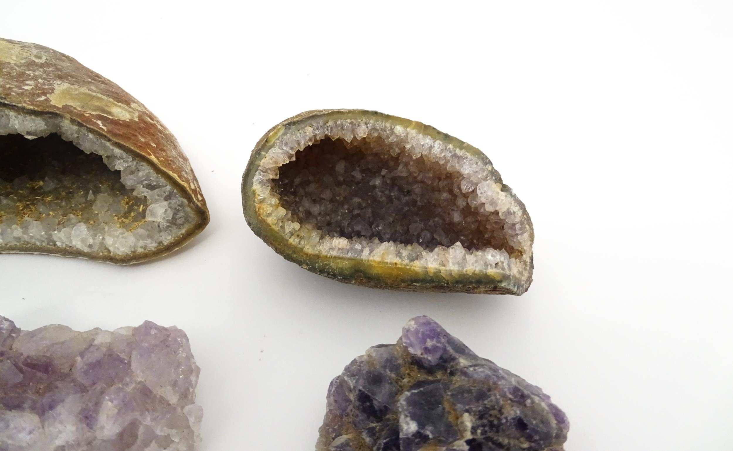 Natural History / Geology Interest: A quantity of amethyst hardstone specimens / geodes. Largest - Image 7 of 12