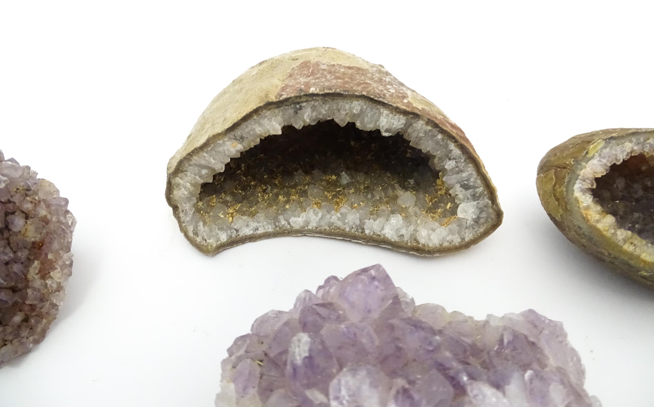 Natural History / Geology Interest: A quantity of amethyst hardstone specimens / geodes. Largest - Image 6 of 12