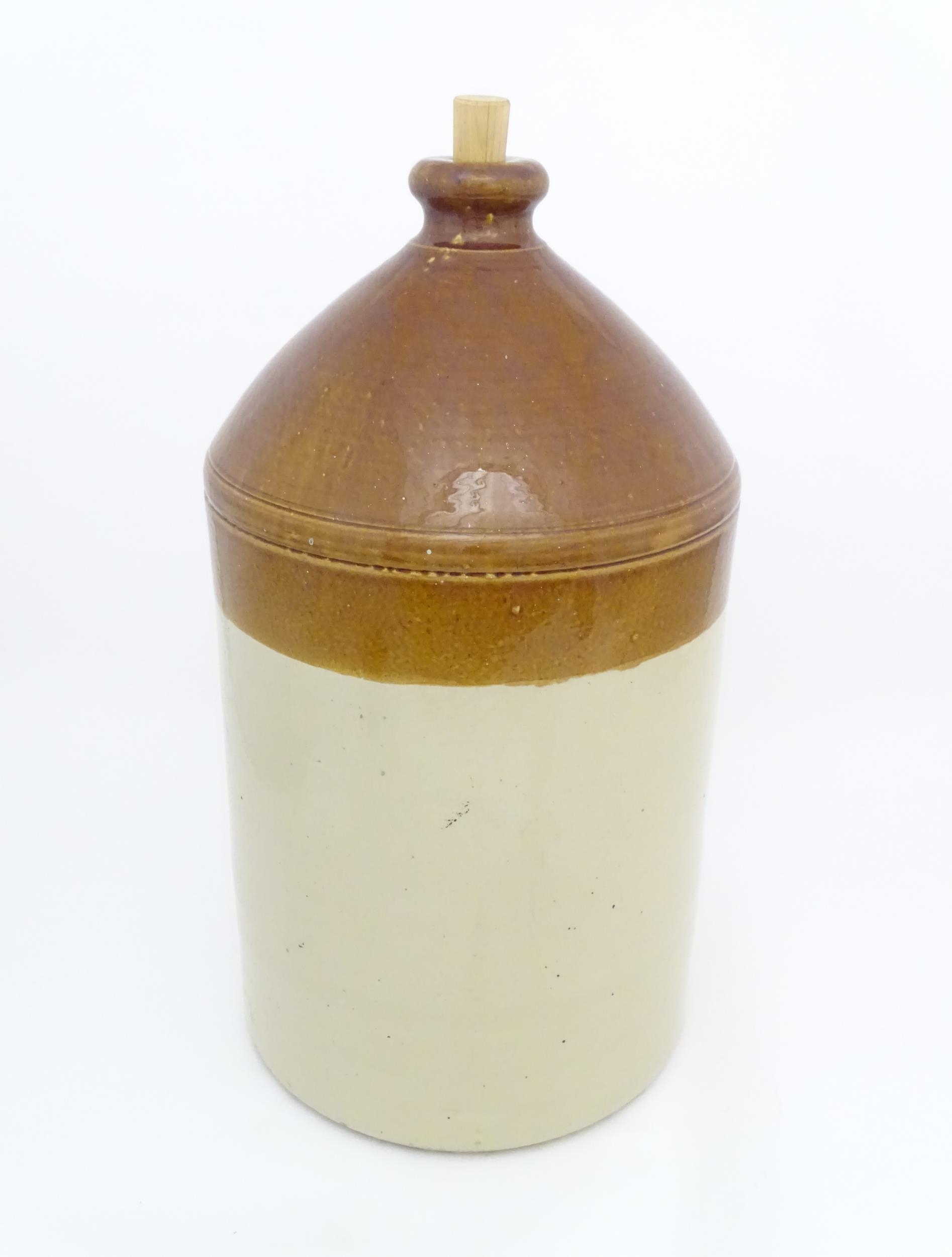 A large Victorian Doulton & Co. Lambeth stoneware two tone cider flagon with Doulton Lambeth - Image 7 of 11