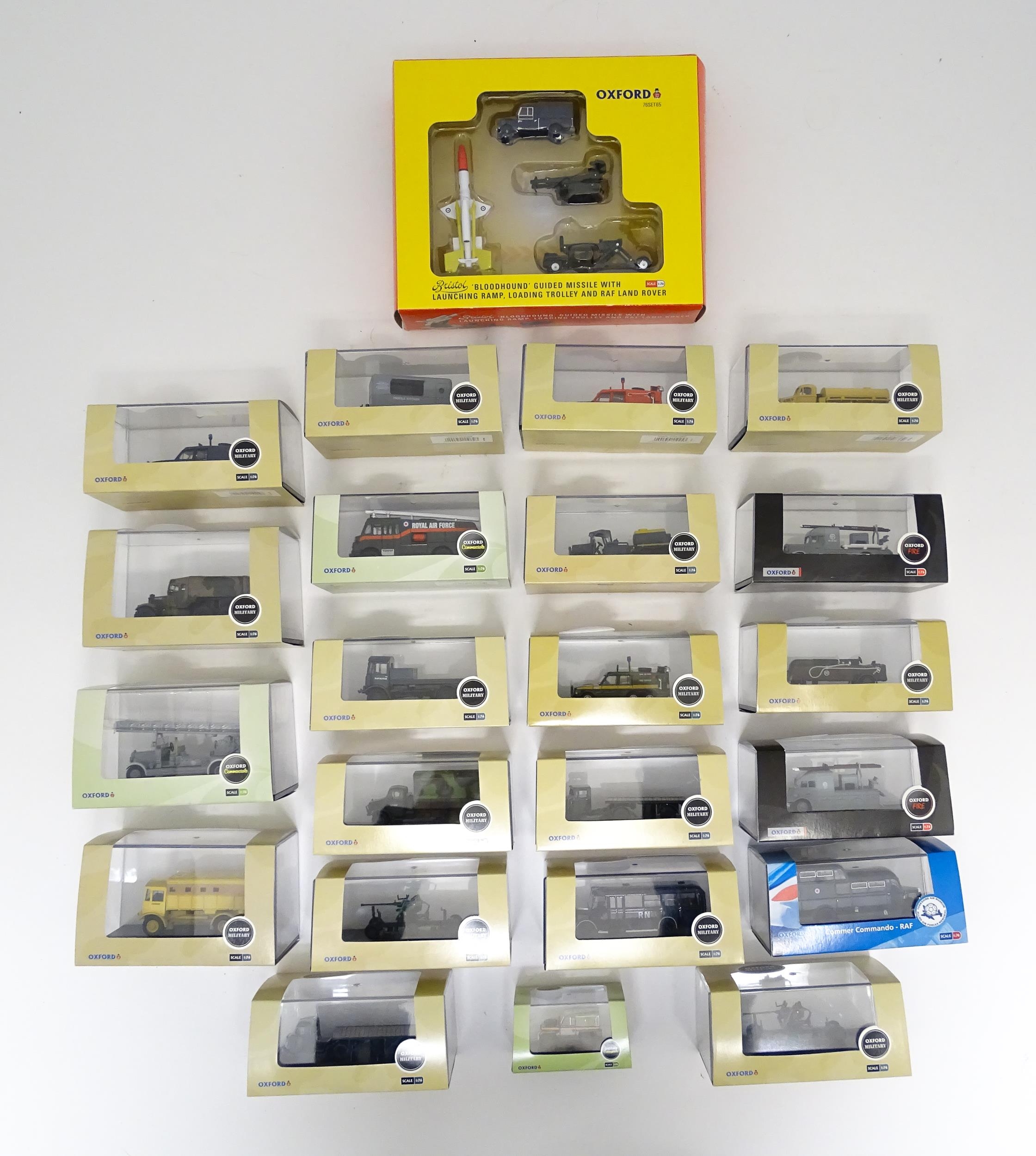 Toys: A quantity of die cast scale model Oxford Military / Fire / Commercials vehicles to include