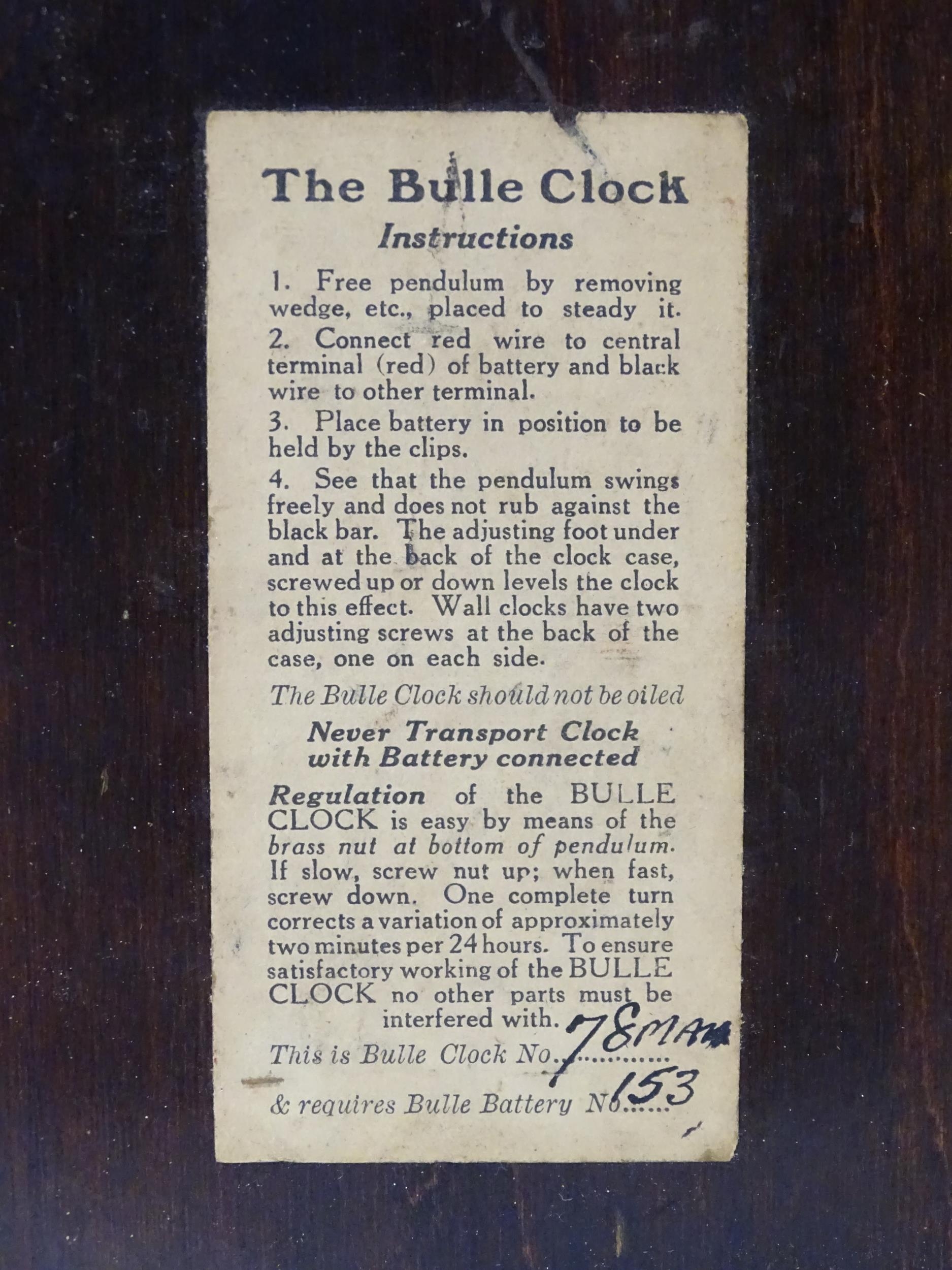 Bulle - Clock : A French Art Deco mahogany cased electric mantel clock by Bulle. model XC. Approx. 8 - Image 9 of 10