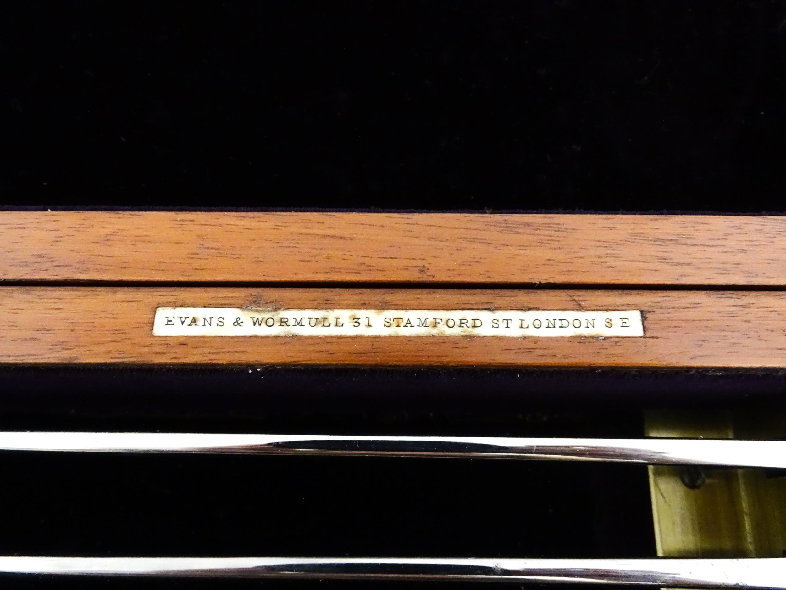 Medical / Surgical interest : A late 19th / early 20thC surgical instruments by Evans & Wormull, - Image 7 of 18