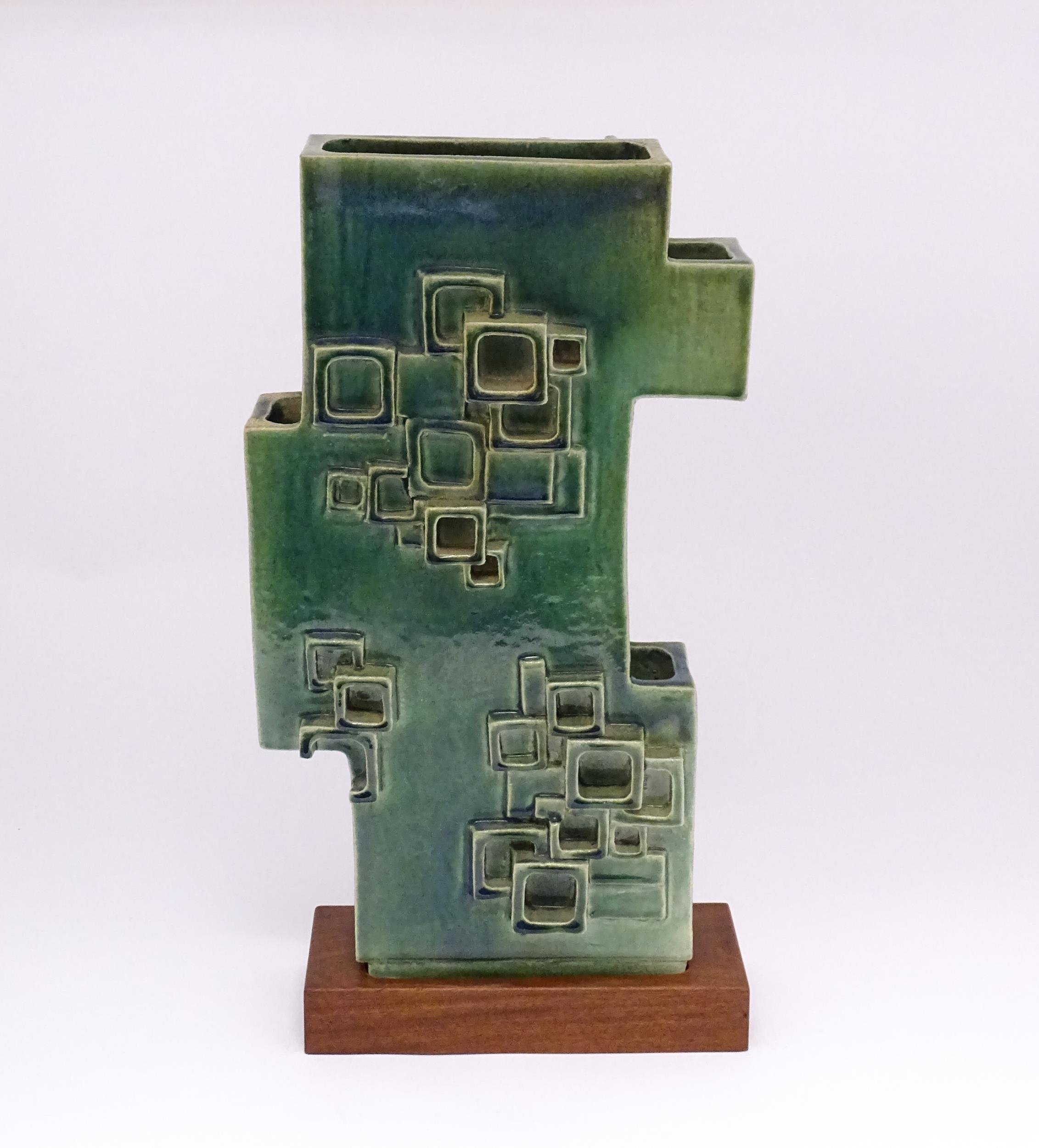 An abstract studio pottery sculpture / vase with square detail by Stephen Bailey. Stamped to base. - Image 5 of 8