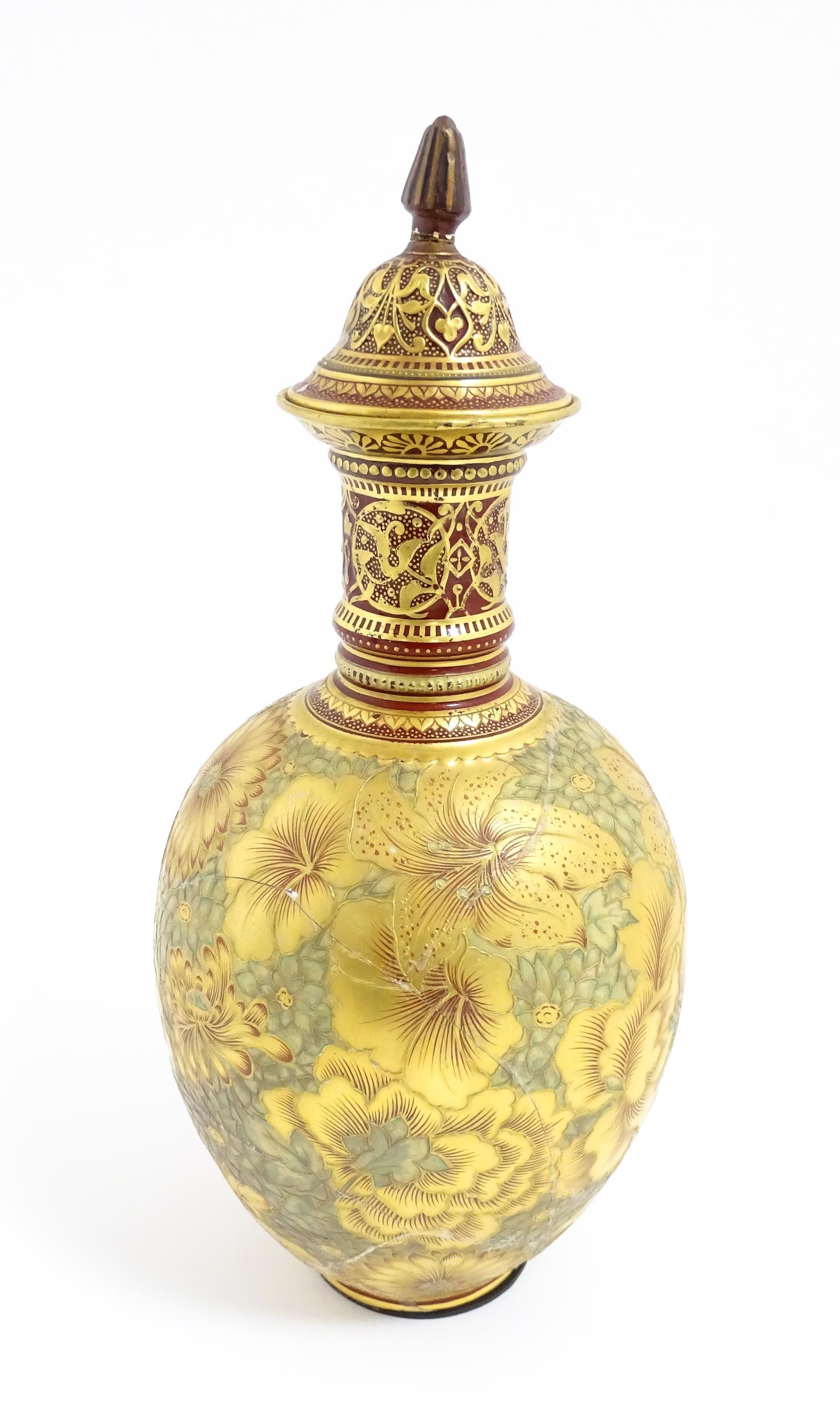 A Victorian Royal Crown Derby bottle vase and cover with gilt floral decoration. Marked under with - Image 3 of 8