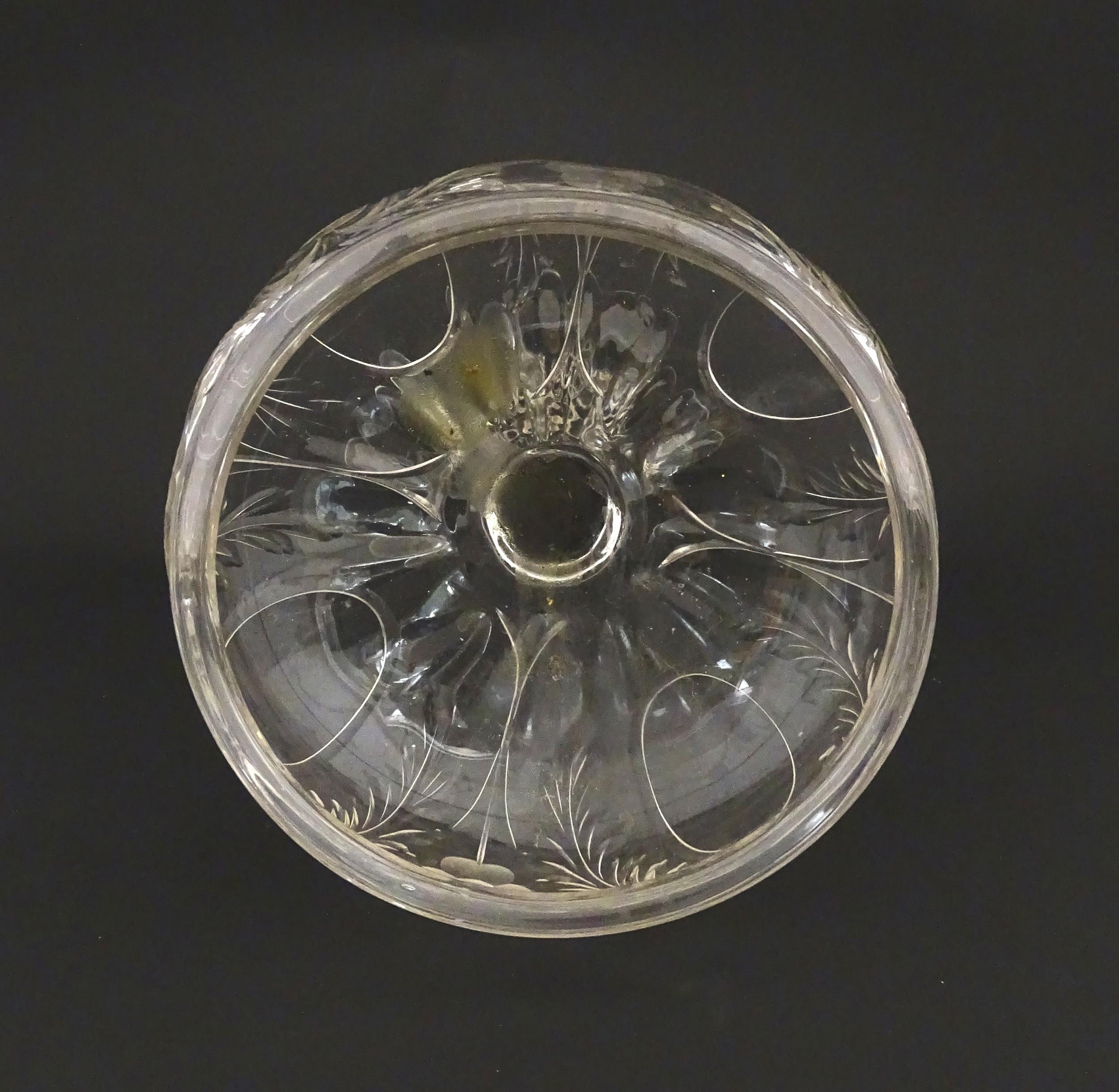 A glass centrepiece bowl comport with engraved floral and foliate detail on a lobed pedestal foot. - Image 6 of 6