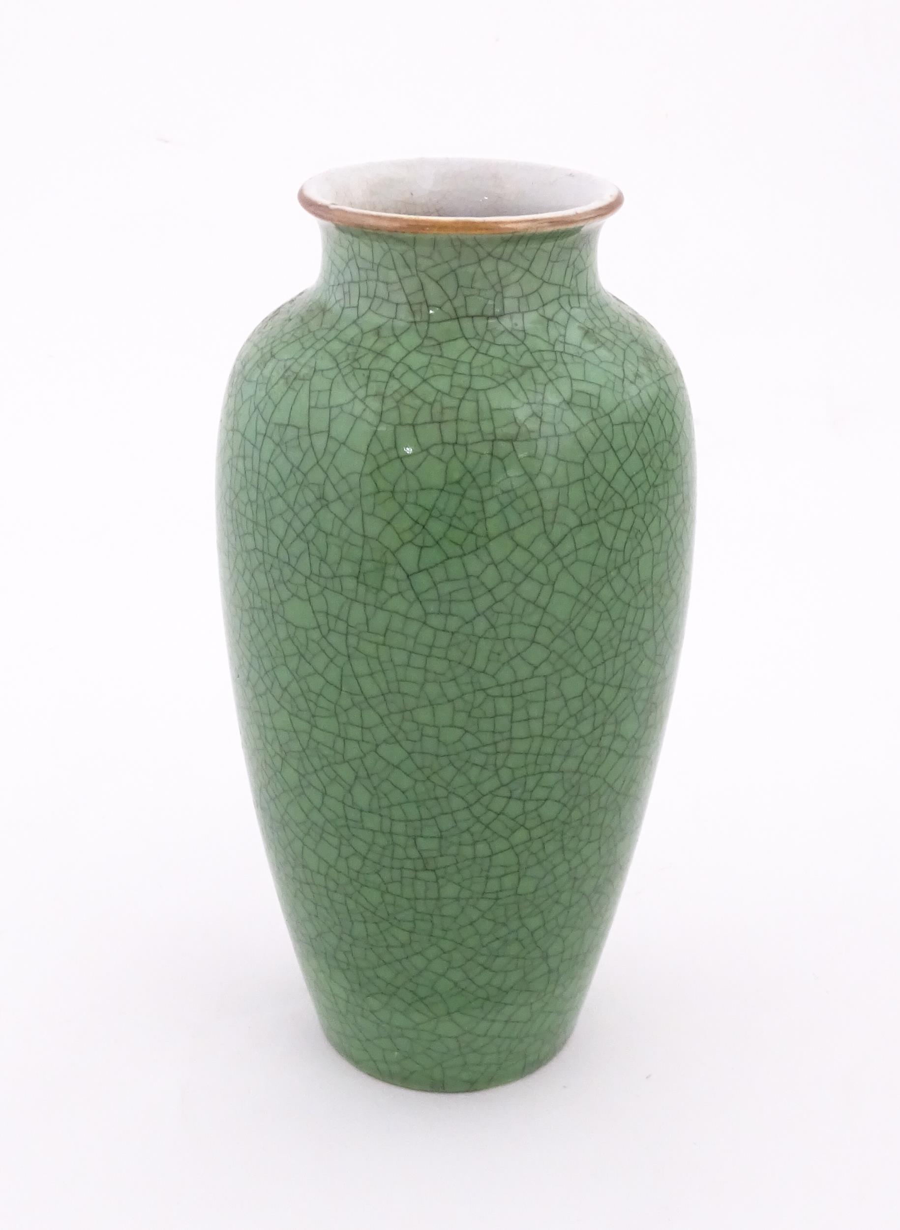 A Chinese vase with a green crackle glaze. Approx. 10 1/4" high Please Note - we do not make - Image 3 of 6