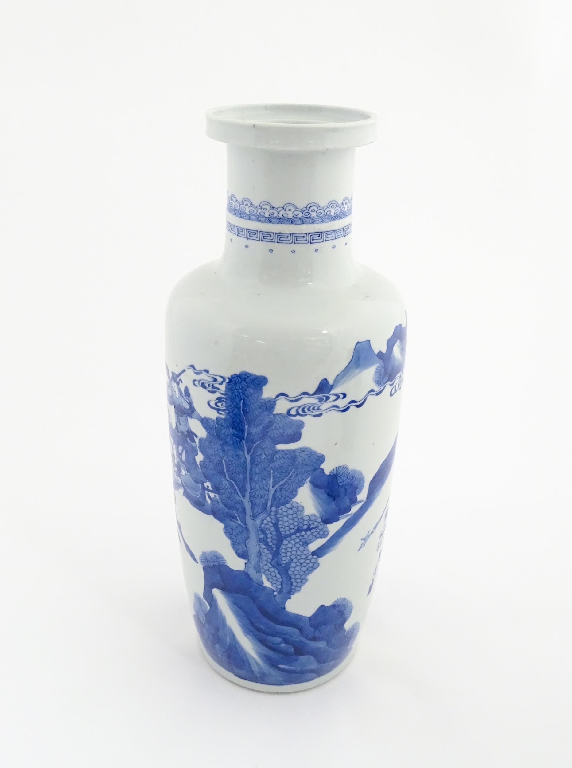 A Chinese blue and white vase decorated with warriors and horses in a landscape. Character marks - Image 6 of 9