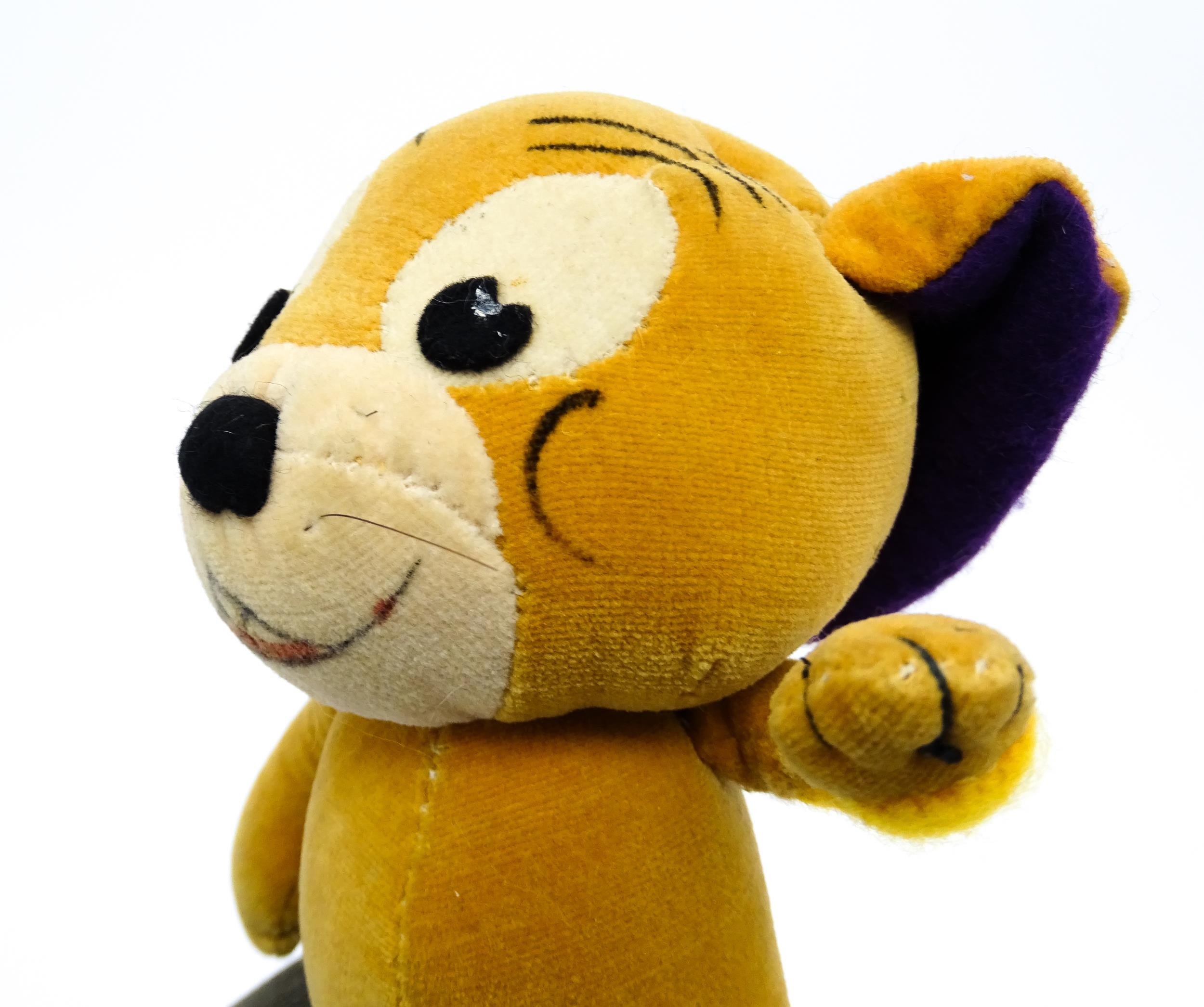 Toys: A Merrythought plush toy depicting Jerry Mouse from Tom & Jerry. Together with a - Image 11 of 13