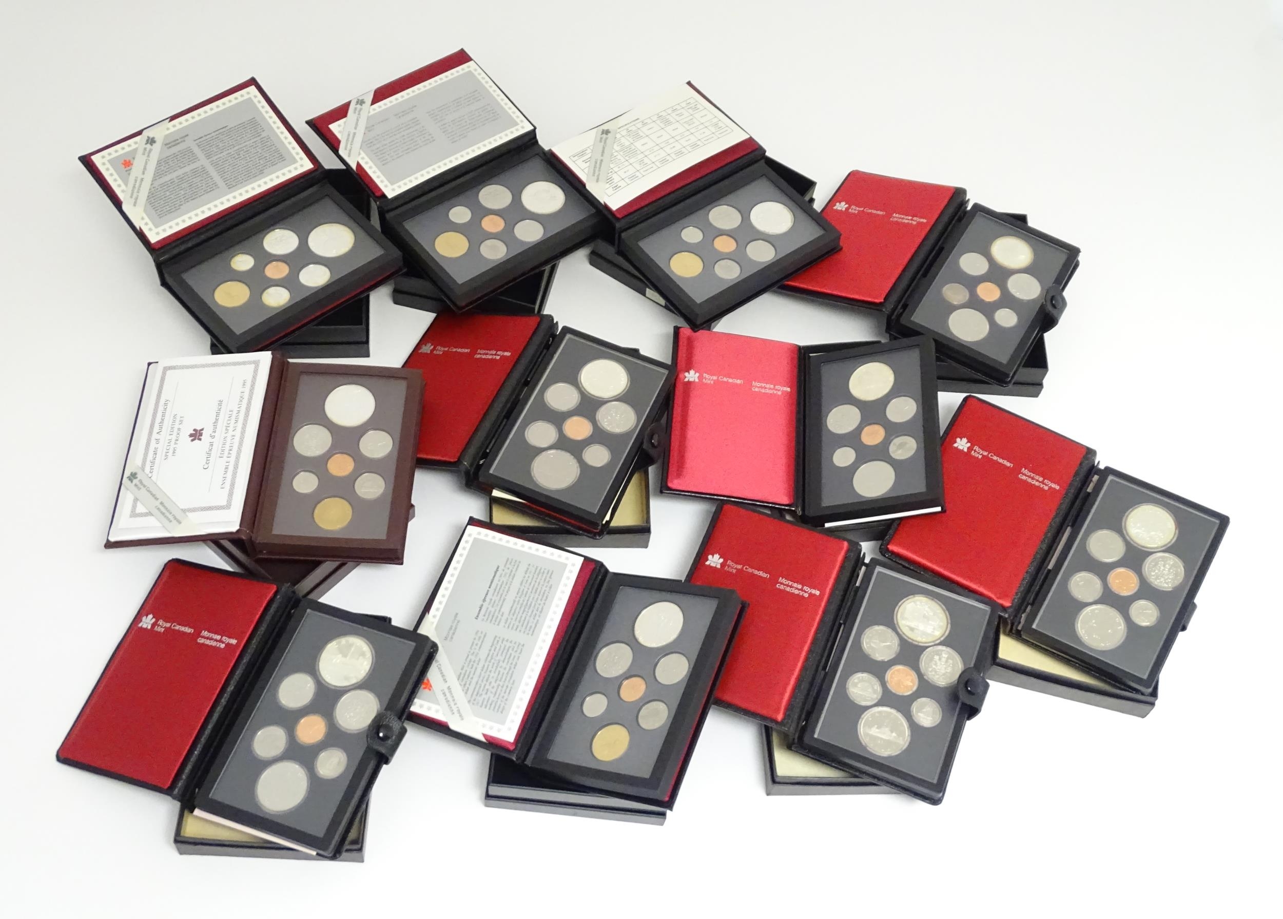 A quantity of Royal Canadian Mint proof sets, for the years 1979, 1980, 1981, 1982, 1984, 1986, - Image 3 of 14