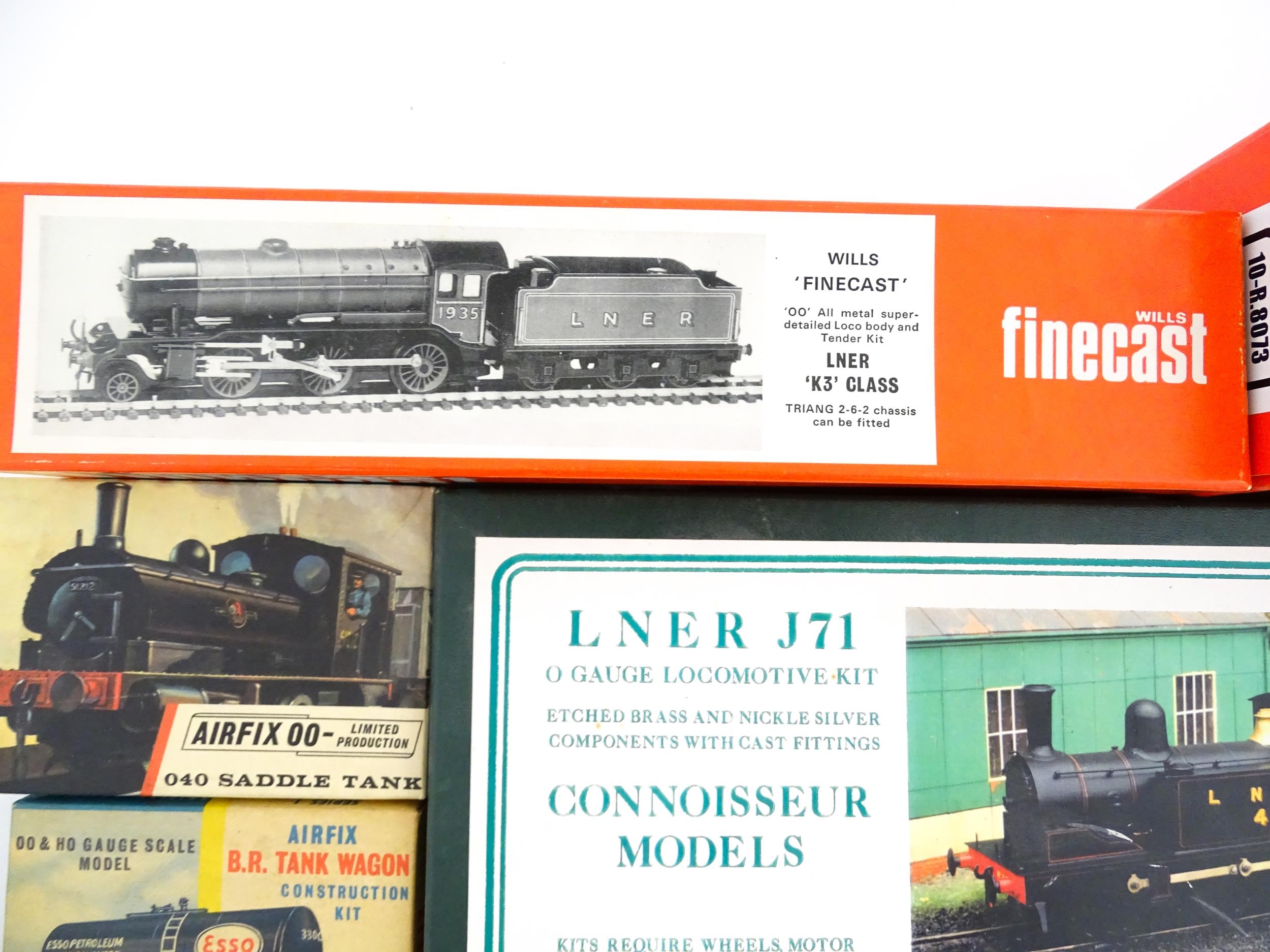 Toys - Model Train / Railway Interest : A quantity of assorted wagon / rolling stock kits to include - Image 5 of 14