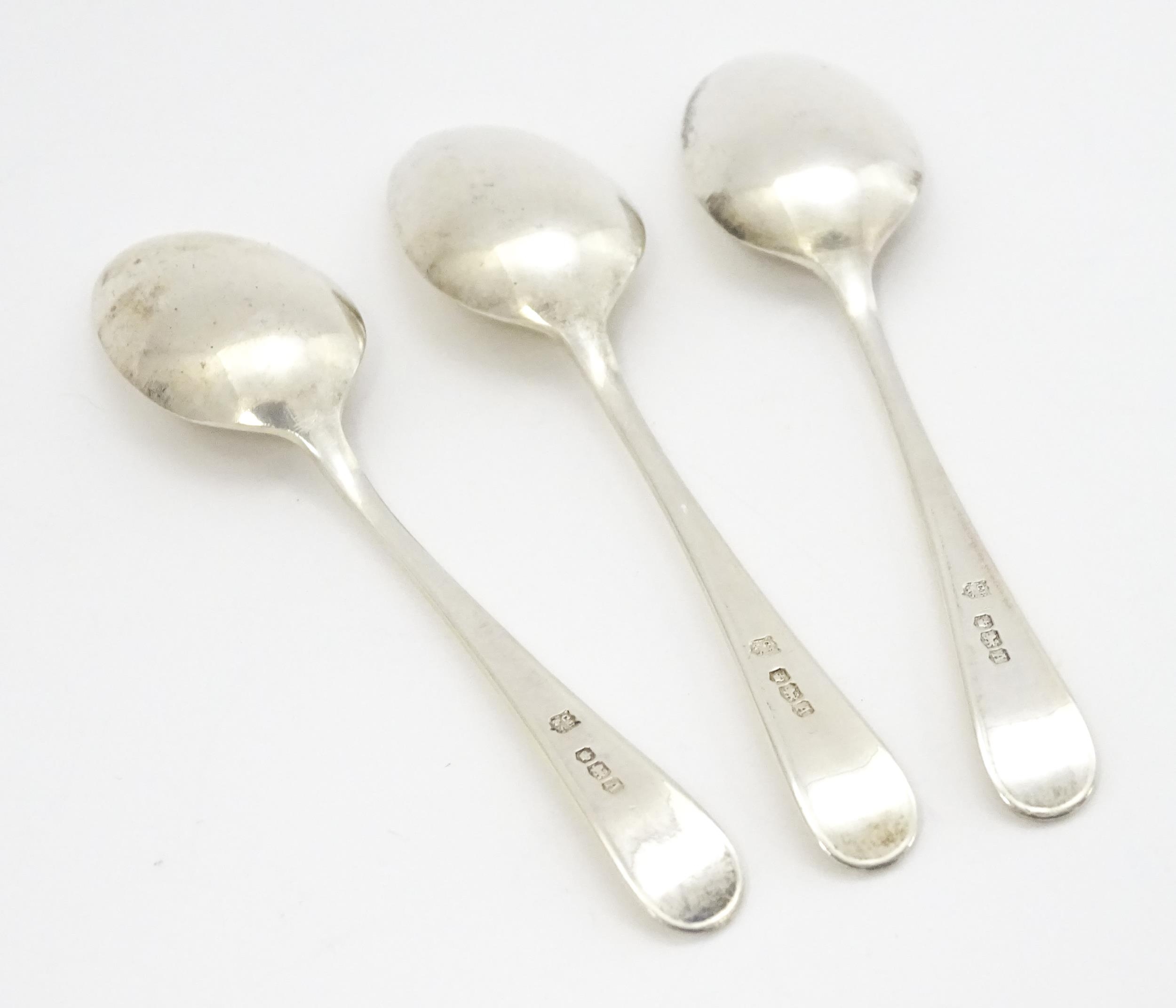 A quantity of assorted Victorian and later silver teaspoons, various dates and makers. Largest - Image 26 of 28