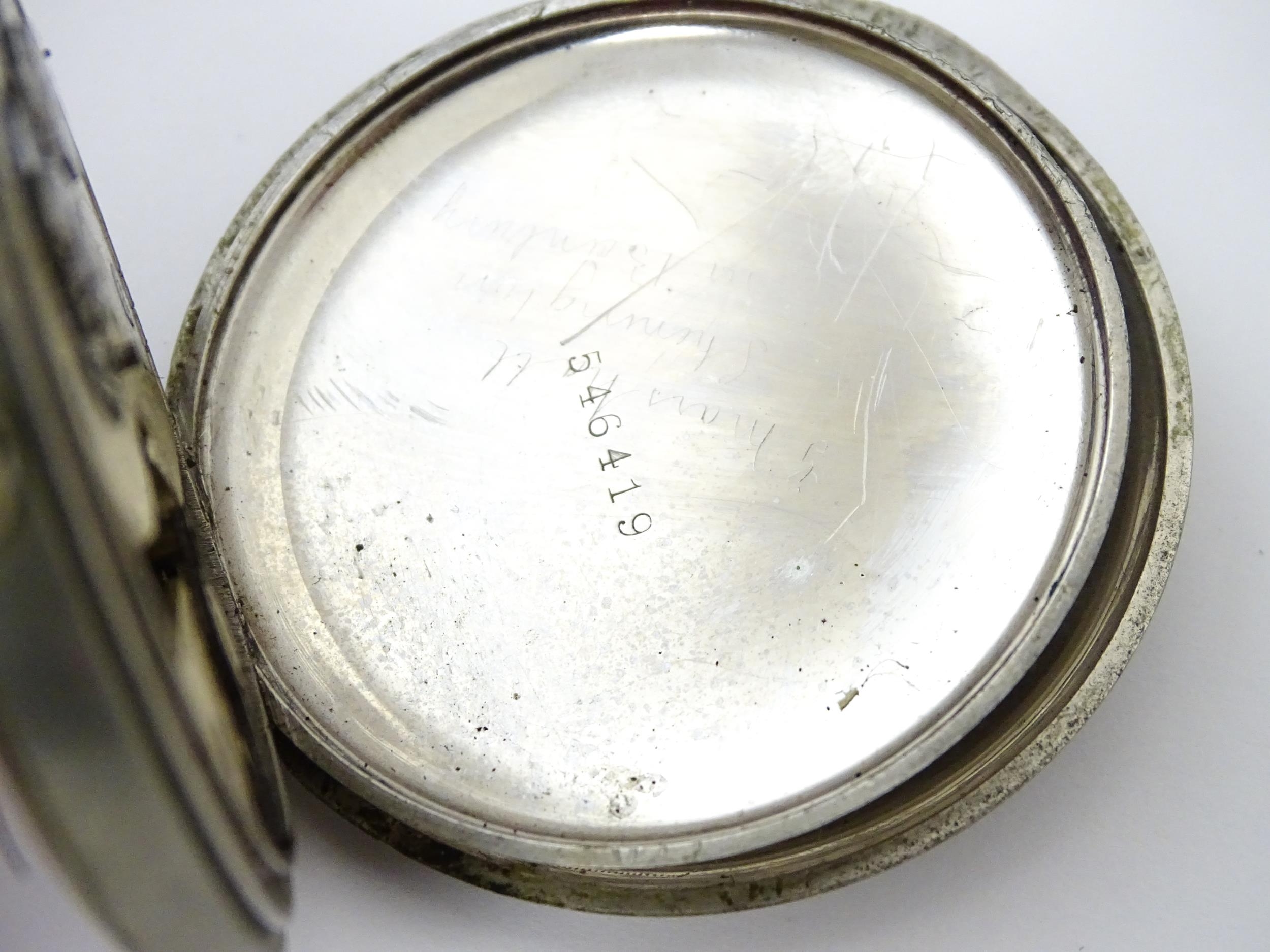 A quantity of assorted pocket and fob watches, various sizes and makers (6) Please Note - we do - Image 21 of 25