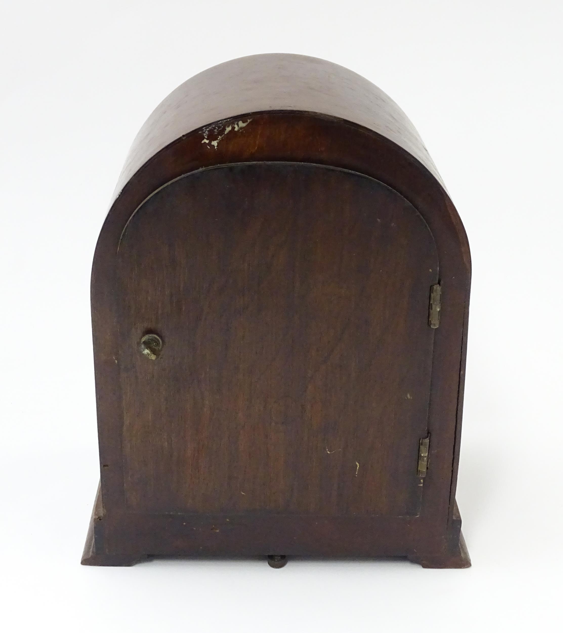 Bulle - Clock : A French Art Deco mahogany cased electric mantel clock by Bulle. model XC. Approx. 8 - Image 7 of 10