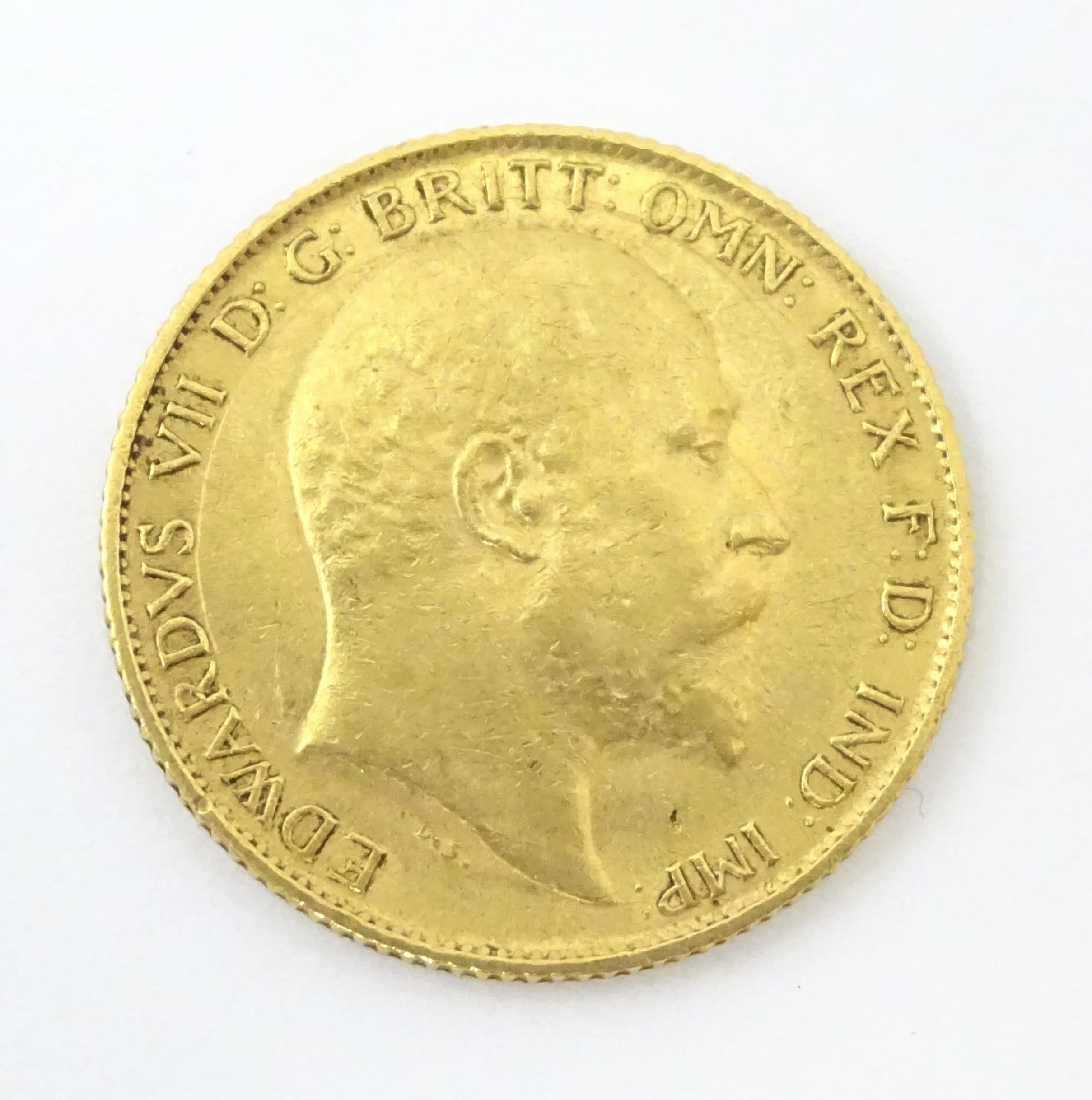 Coin : An Edward VII 1907 gold half sovereign (3.9g) Please Note - we do not make reference to the - Image 3 of 5