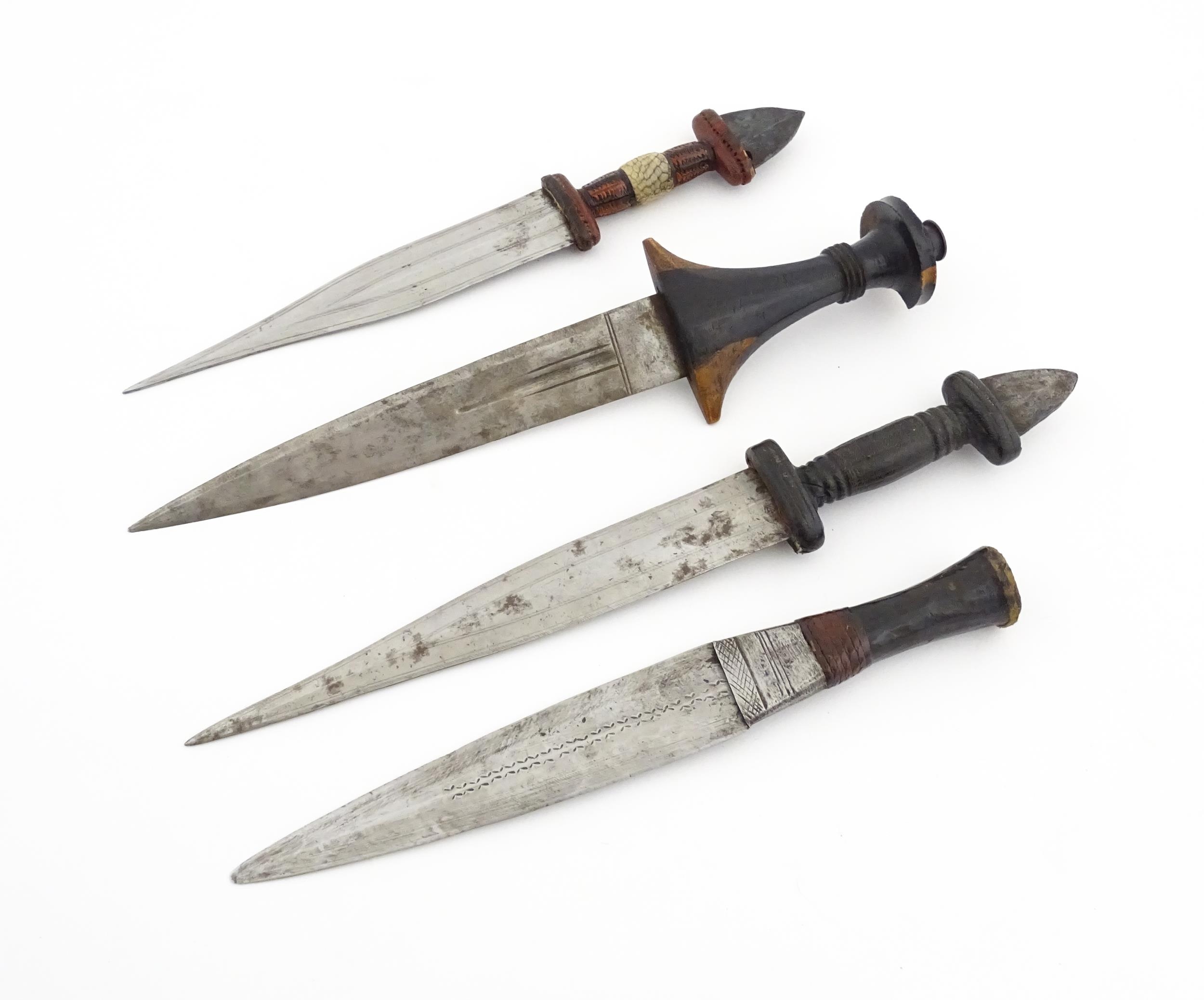 Ethnographic / Native / Tribal : Four assorted African / Sudanese arm knives / daggers, with leather - Image 10 of 12